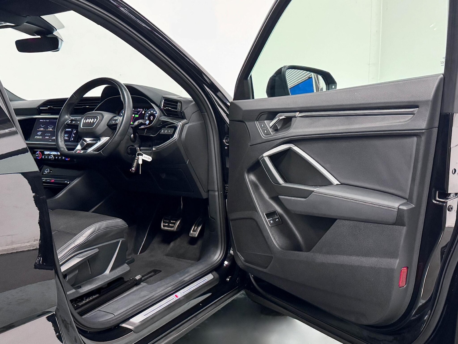 Used Audi Q3 2023 for sale - 76786718: Photo 14