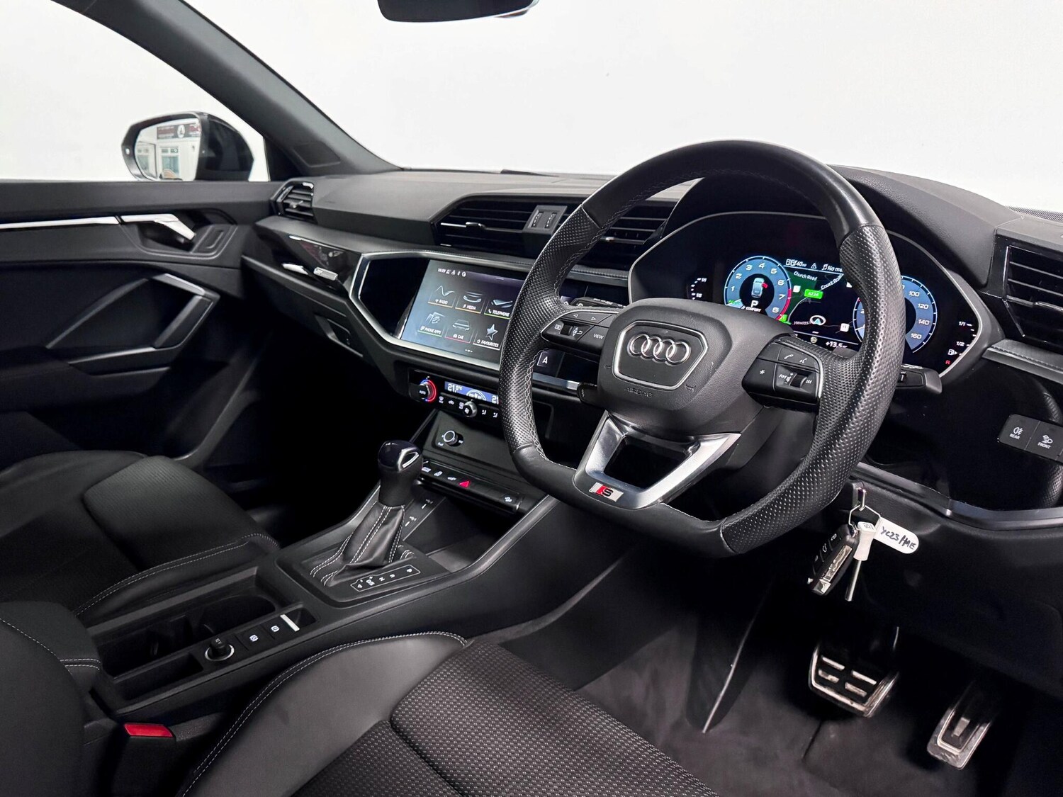 Used Audi Q3 2023 for sale - 76786718: Photo 19