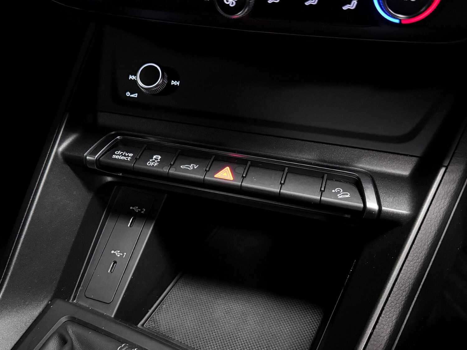 Used Audi Q3 2023 for sale - 76786718: Photo 30