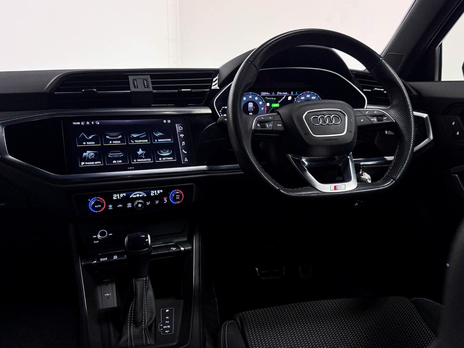 Used Audi Q3 2023 for sale - 76786718: Photo 32