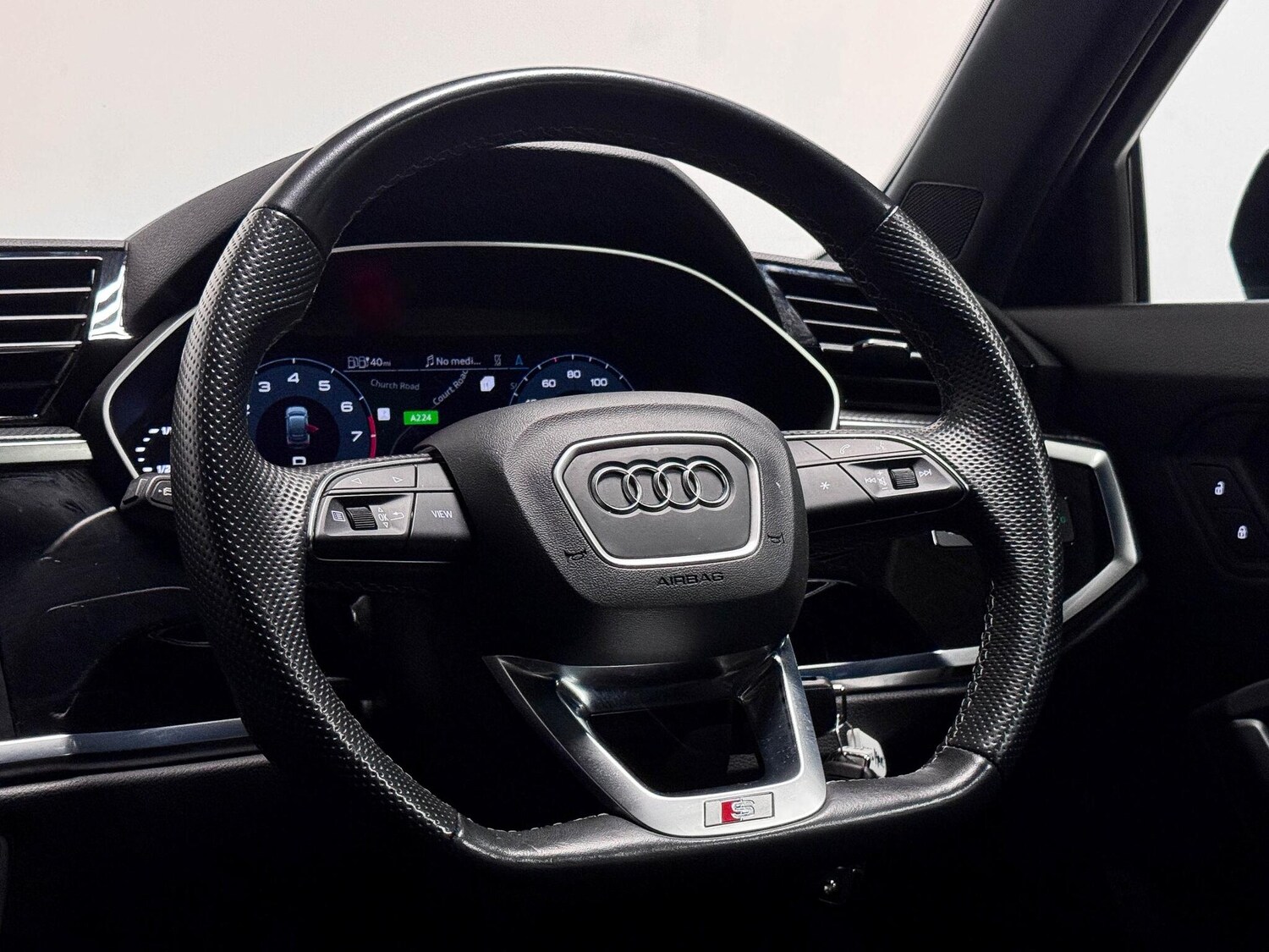 Used Audi Q3 2023 for sale - 76786718: Photo 33