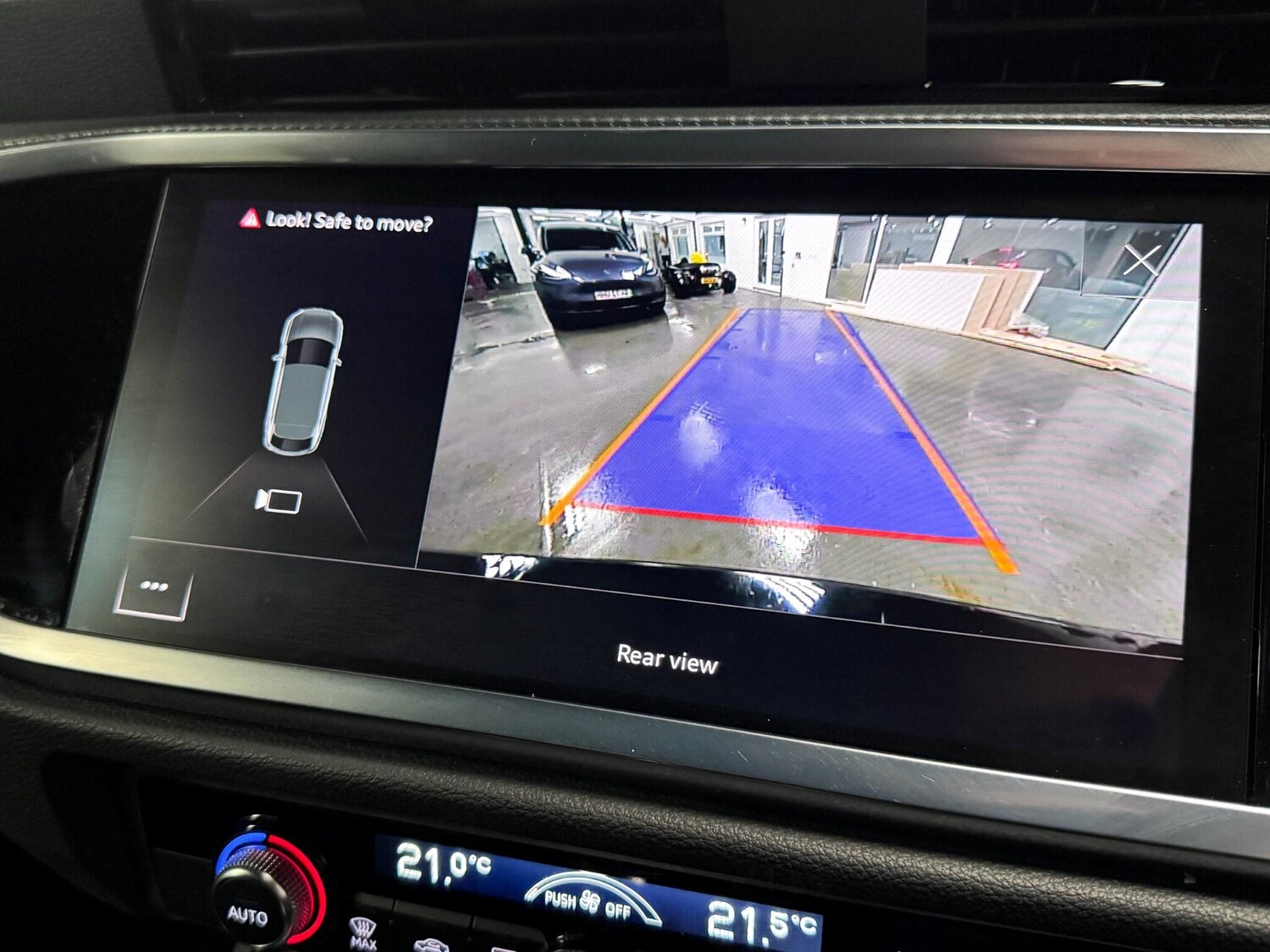 Used Audi Q3 2023 for sale - 76786718: Photo 40