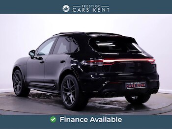 Used Porsche Macan 2022 for sale - 77587343: Photo