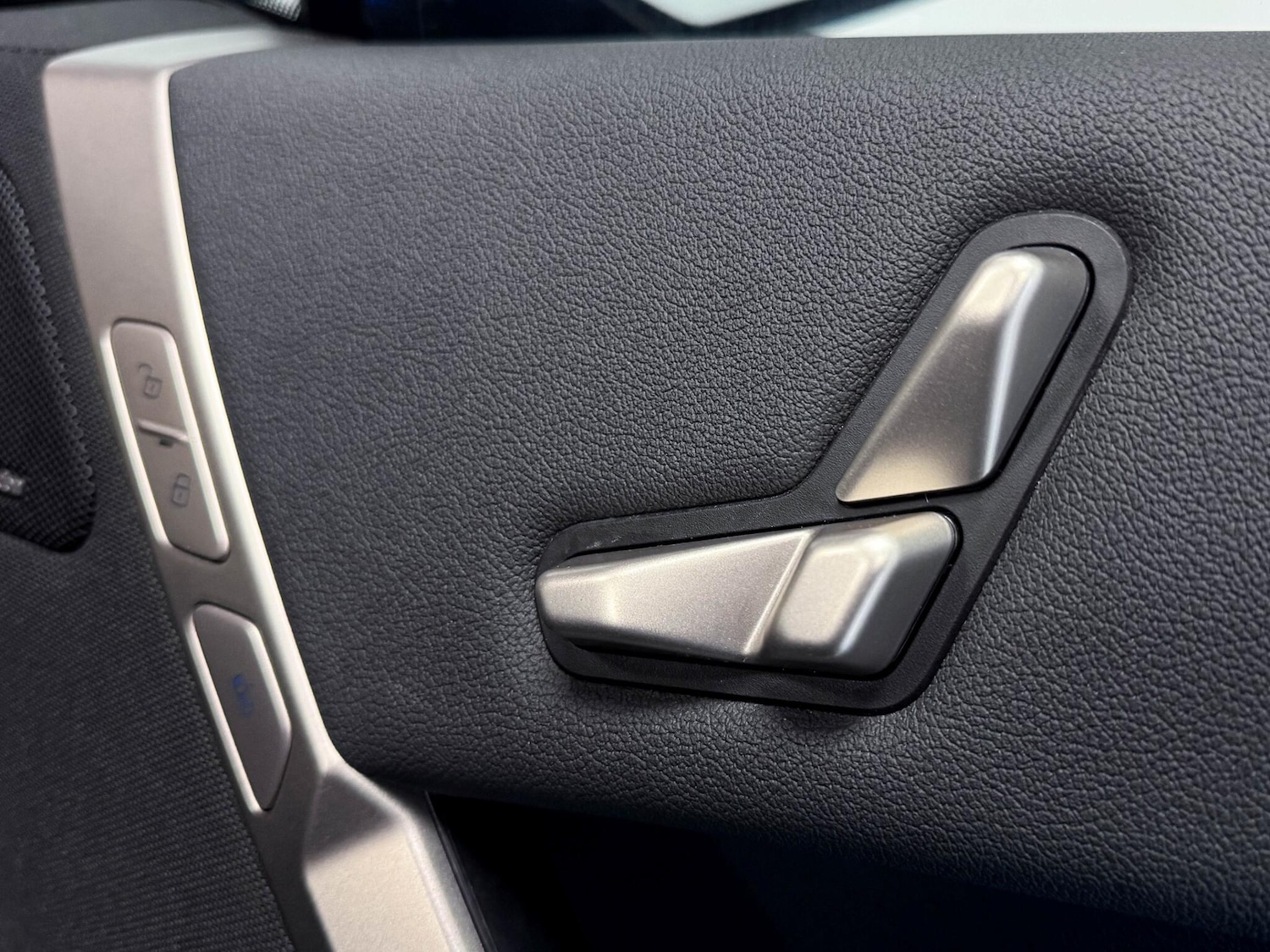 Used BMW iX 2023 for sale - 76658219: Photo 17