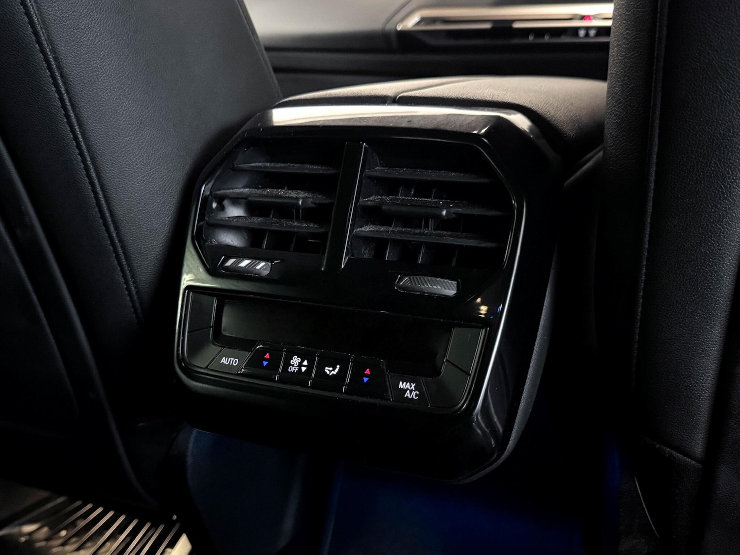 Used BMW iX 2023 for sale - 76658219: Photo 27