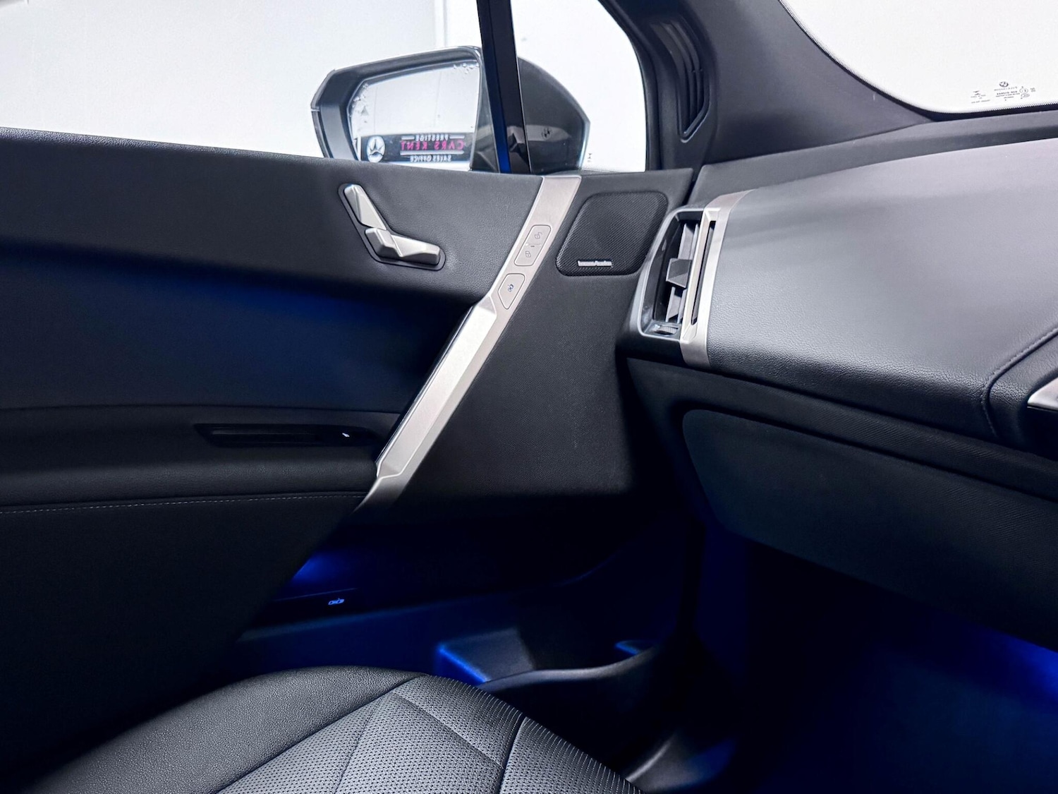 Used BMW iX 2023 for sale - 76658219: Photo 29