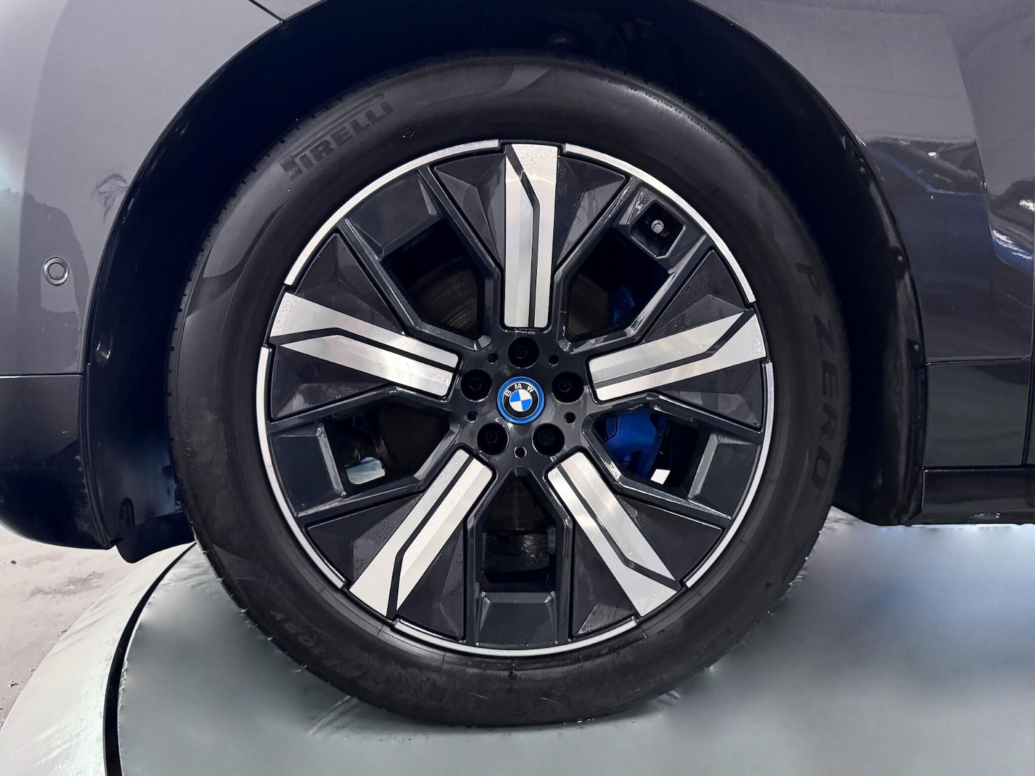 Used BMW iX 2023 for sale - 76658219: Photo 59