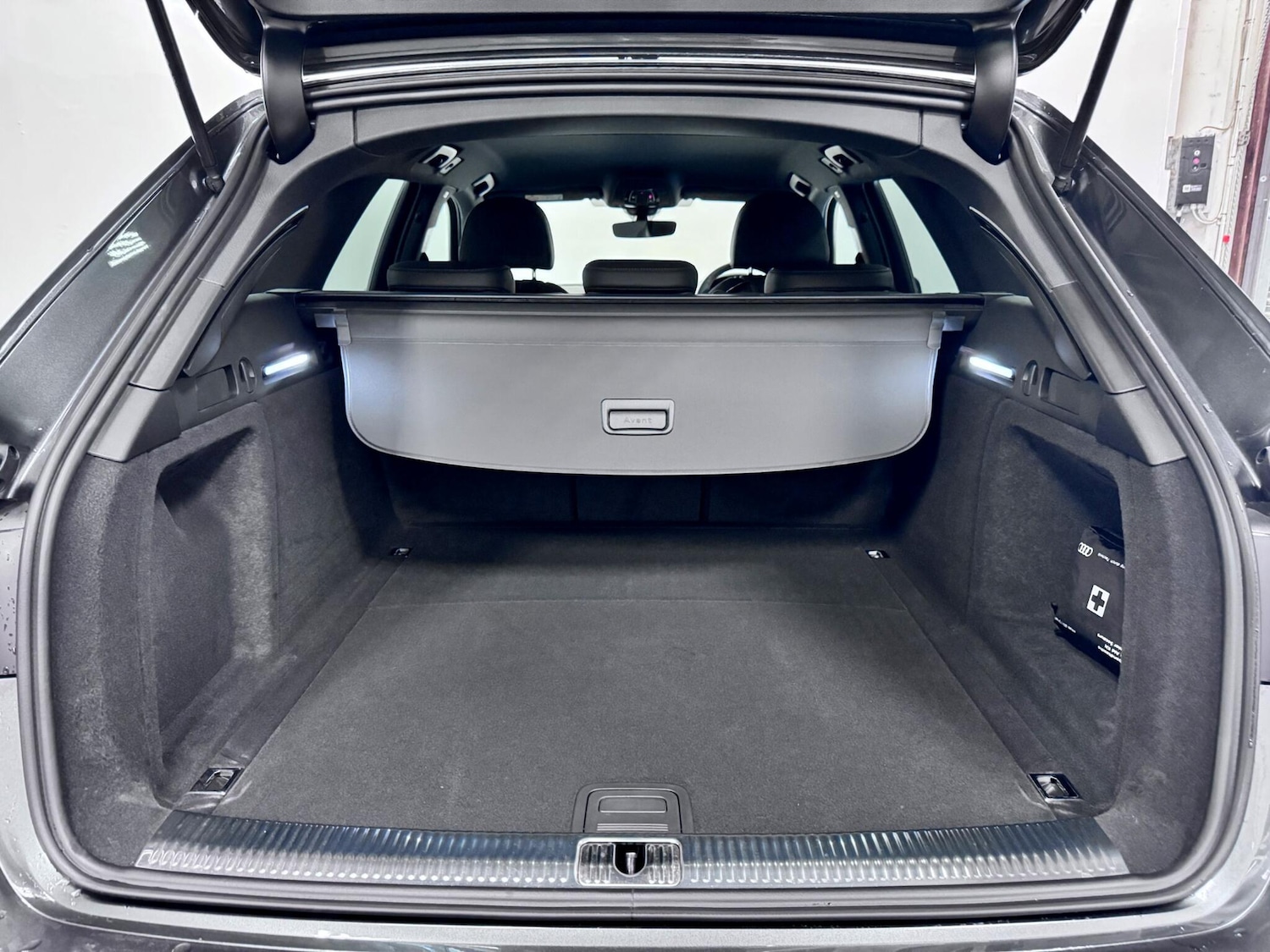 Used Audi A4 Avant 2023 for sale - 77645796: Photo 12