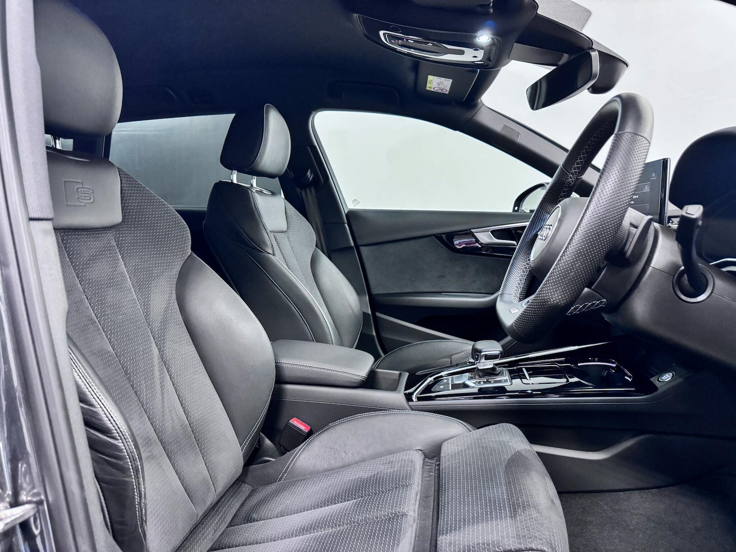 Used Audi A4 Avant 2023 for sale - 77645796: Photo 22