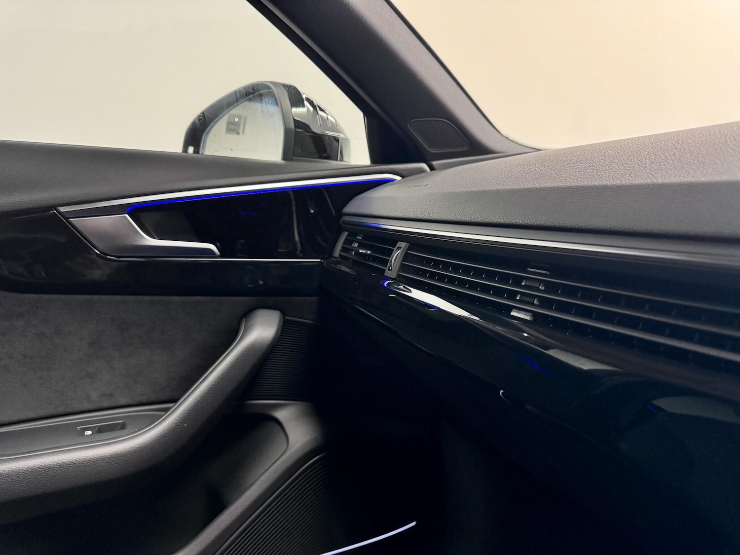 Used Audi A4 Avant 2023 for sale - 77645796: Photo 29