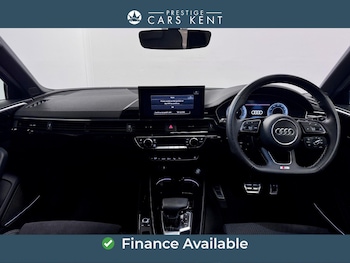 Used Audi A4 Avant 2023 for sale - 77645796: Photo