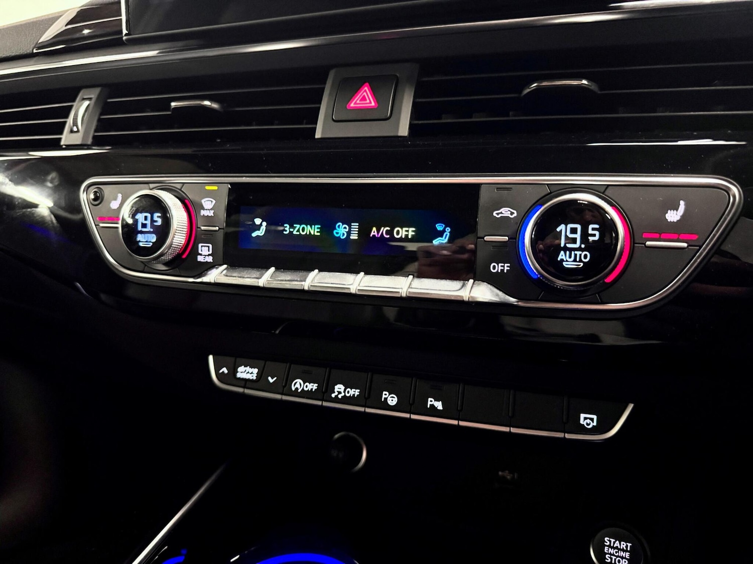 Used Audi A4 Avant 2023 for sale - 77645796: Photo 33