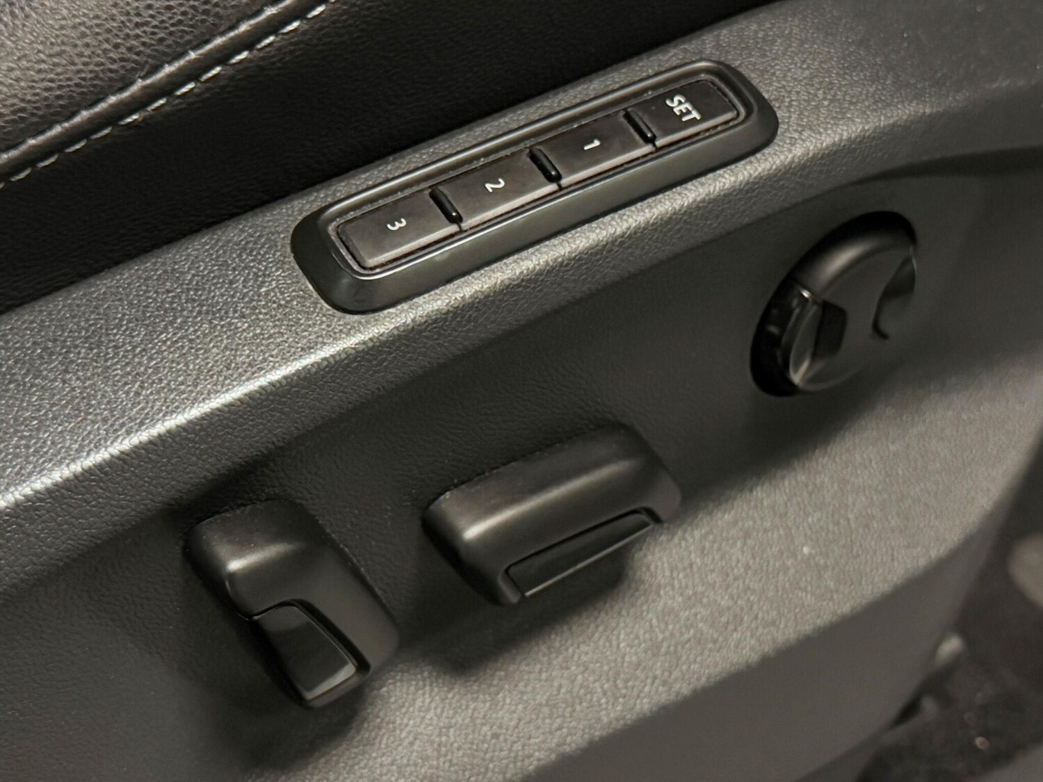 Used Volkswagen Tiguan 2017 for sale - 76388086: Photo 17