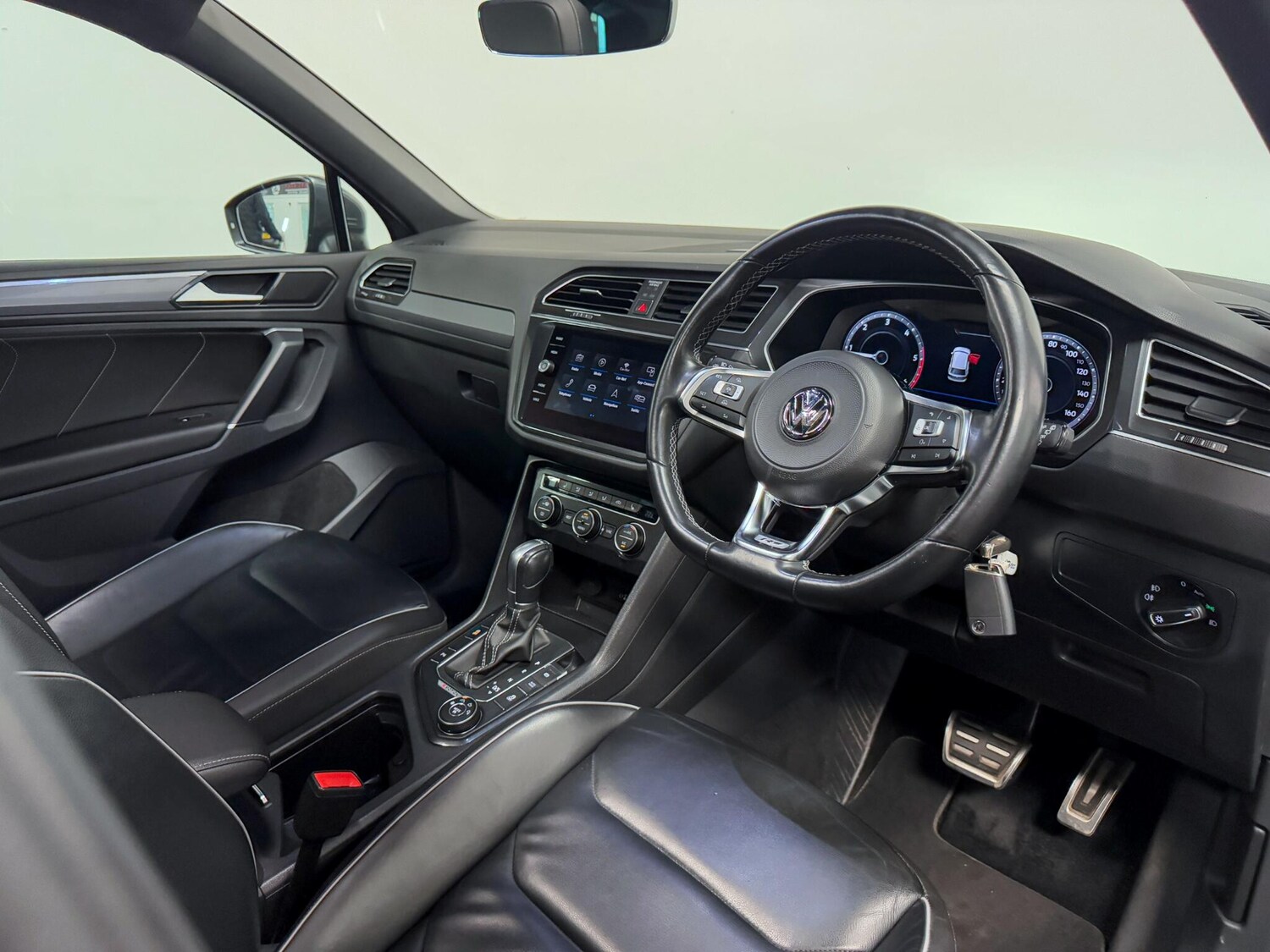 Used Volkswagen Tiguan 2017 for sale - 76388086: Photo 18