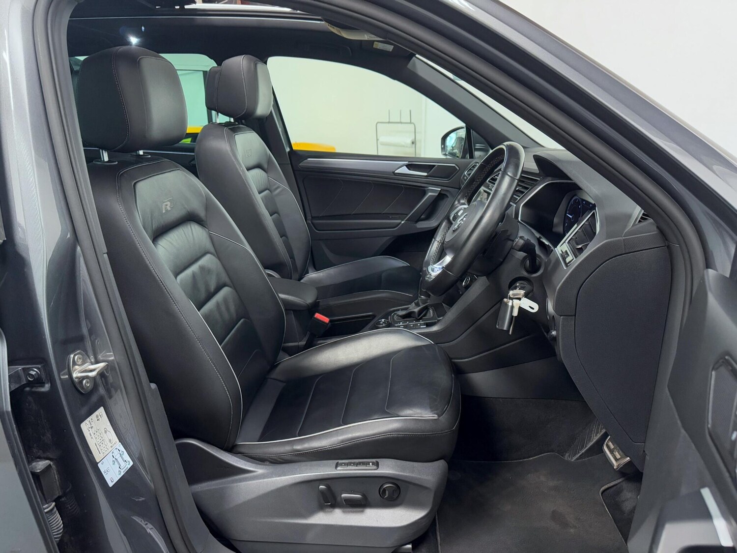 Used Volkswagen Tiguan 2017 for sale - 76388086: Photo 19