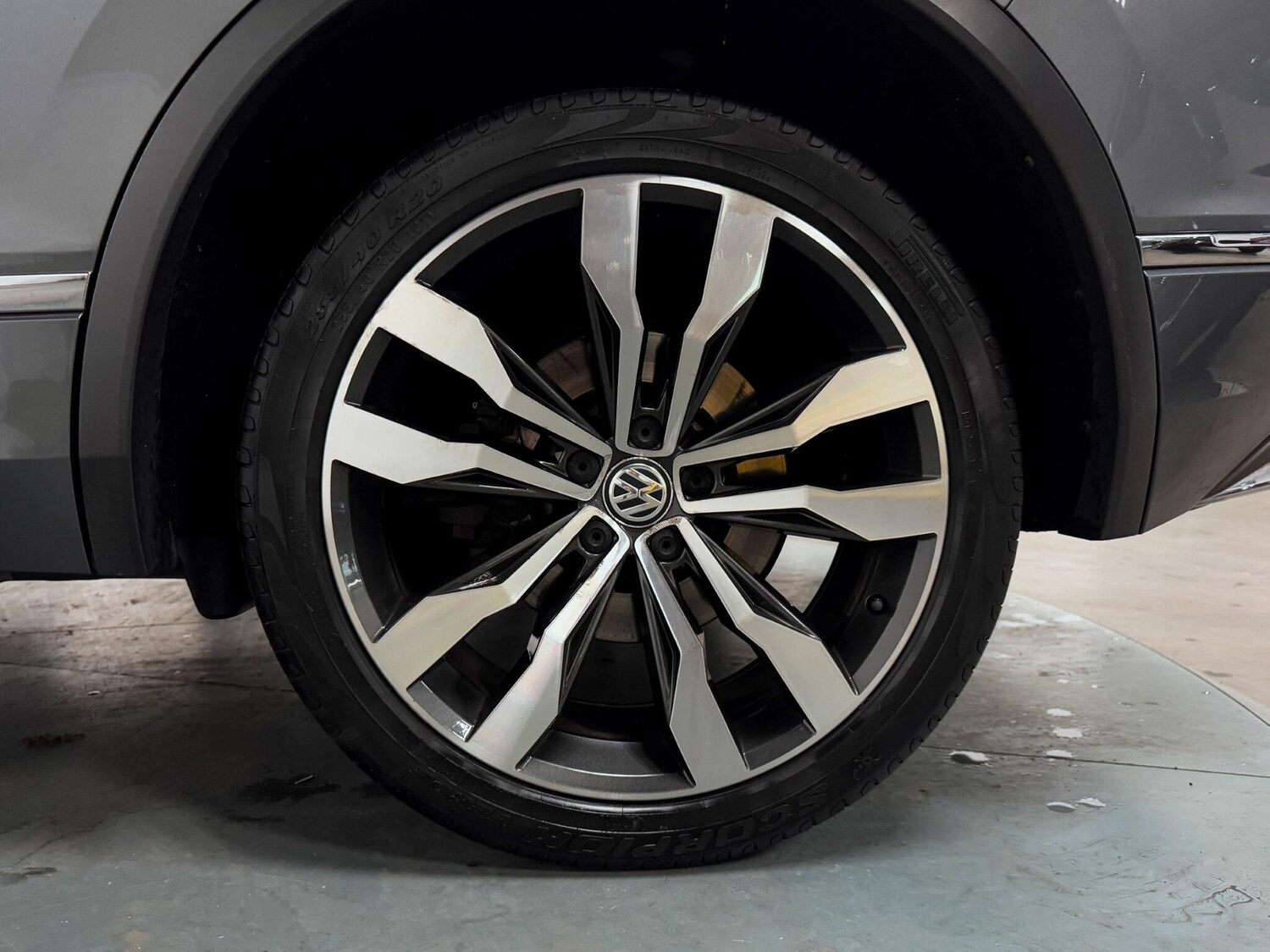 Used Volkswagen Tiguan 2017 for sale - 76388086: Photo 56