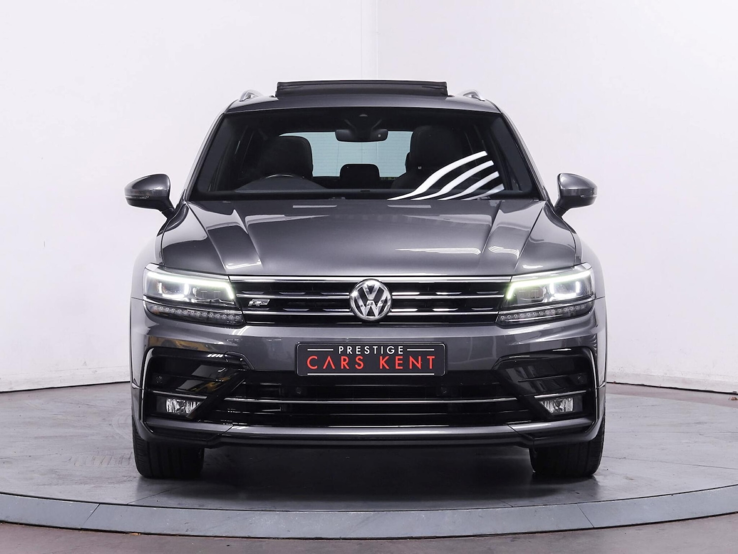 Used Volkswagen Tiguan 2017 for sale - 76388086: Photo 7