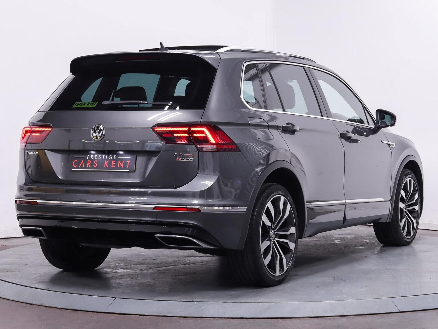 Used Volkswagen Tiguan 2017 for sale - 76388086: Photo 9