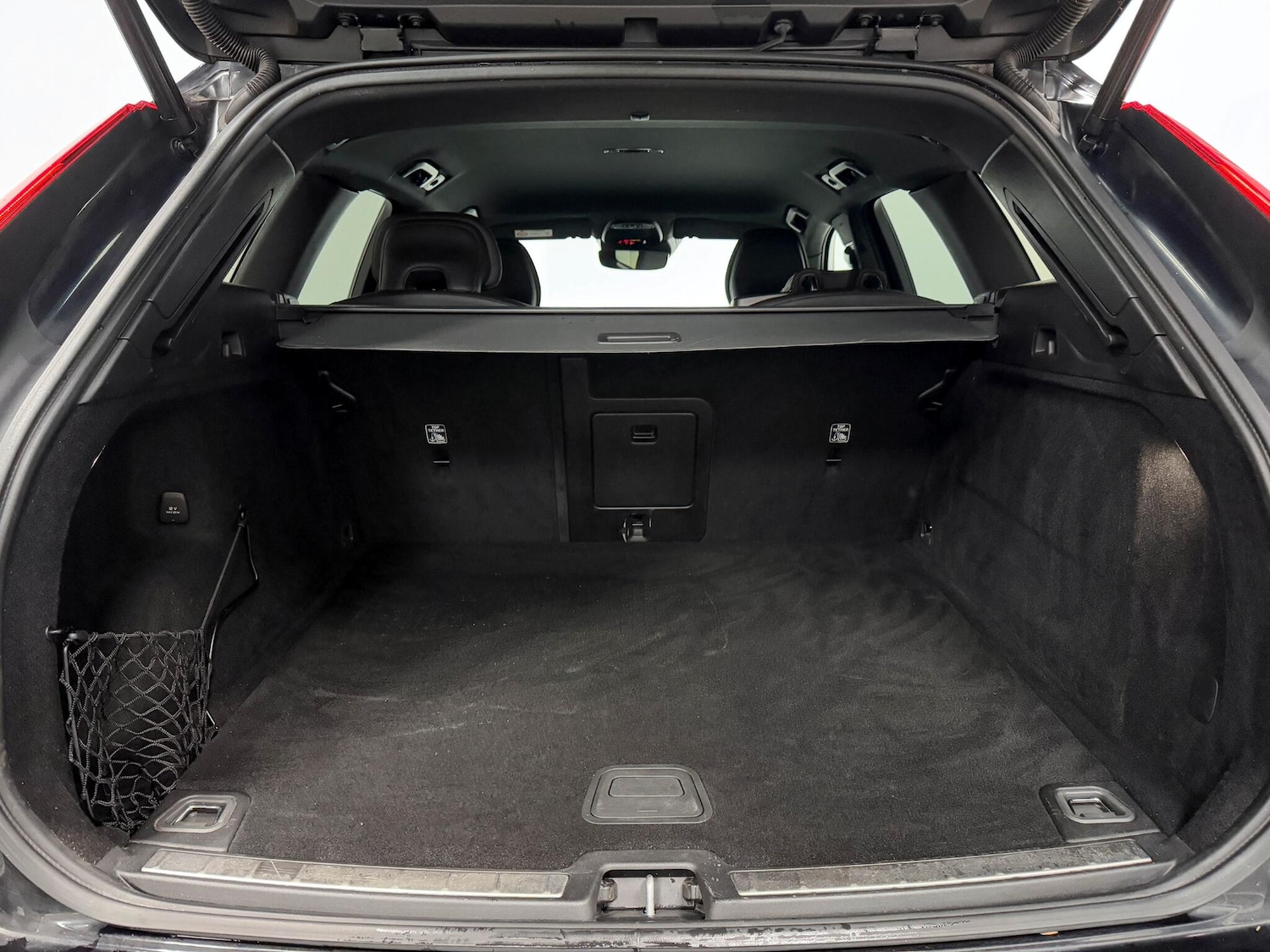 Used Volvo XC60 2019 for sale - 76370092: Photo 12