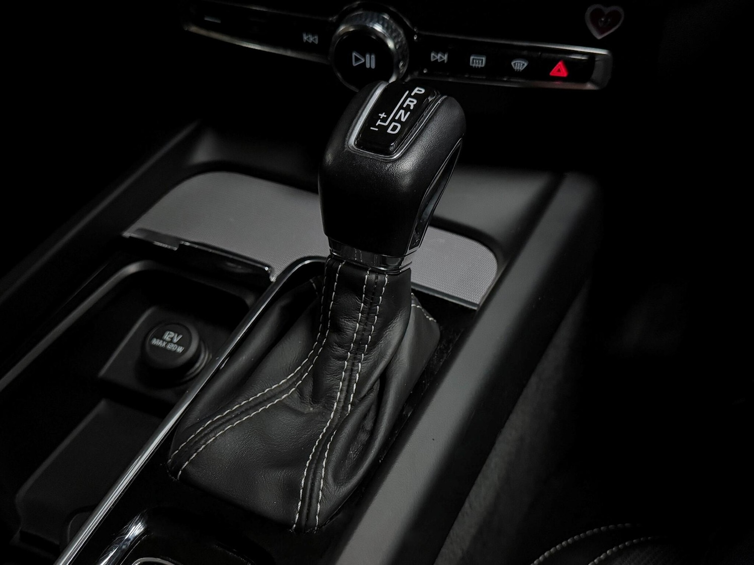 Used Volvo XC60 2019 for sale - 76370092: Photo 30