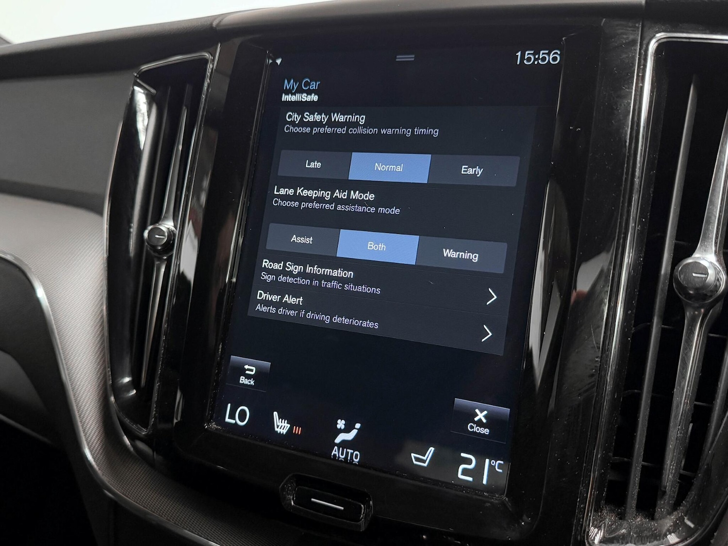 Used Volvo XC60 2019 for sale - 76370092: Photo 44