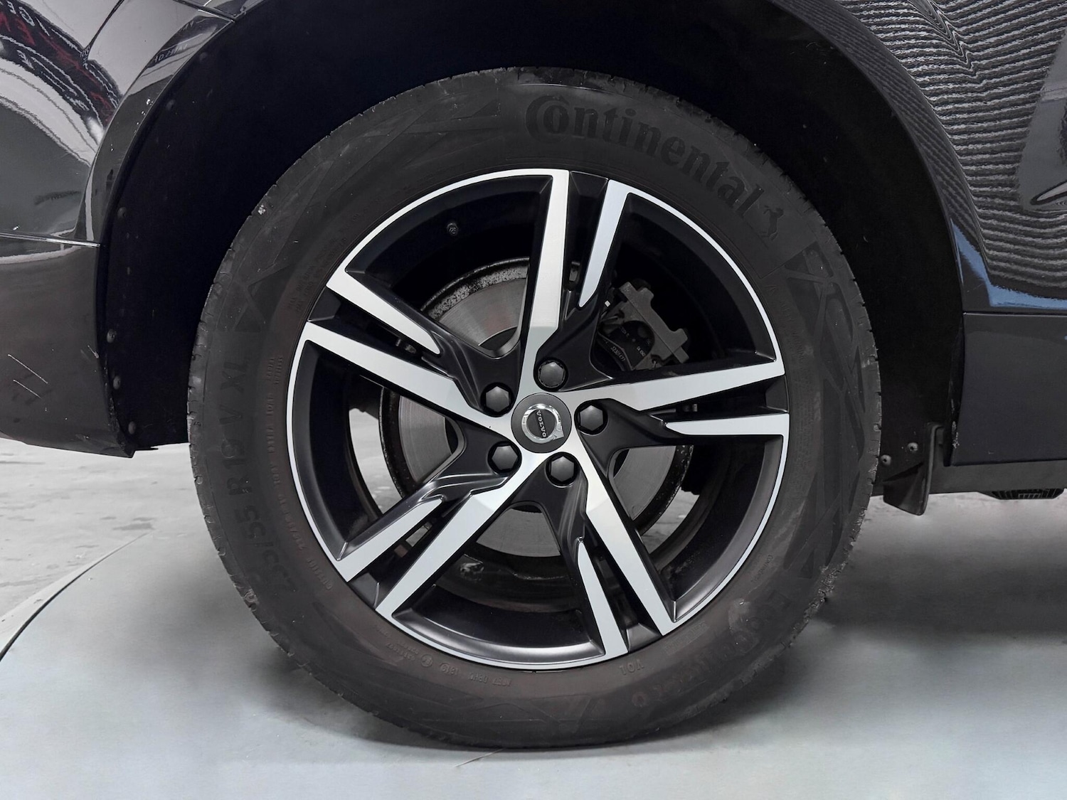 Used Volvo XC60 2019 for sale - 76370092: Photo 49