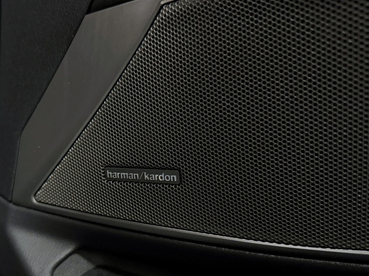 Used BMW 3 Series 2021 for sale - 76283229: Photo 16