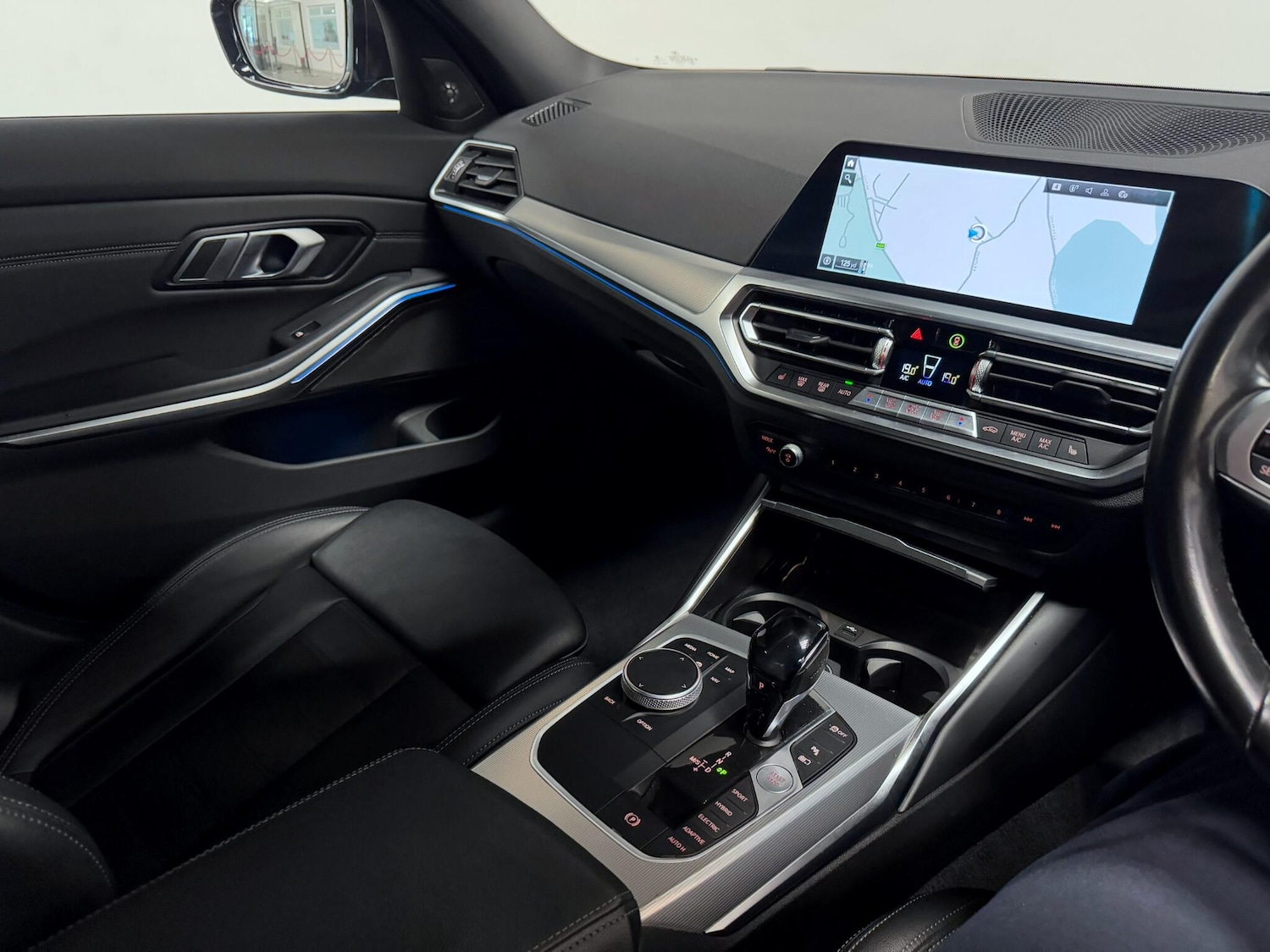 Used BMW 3 Series 2021 for sale - 76283229: Photo 26