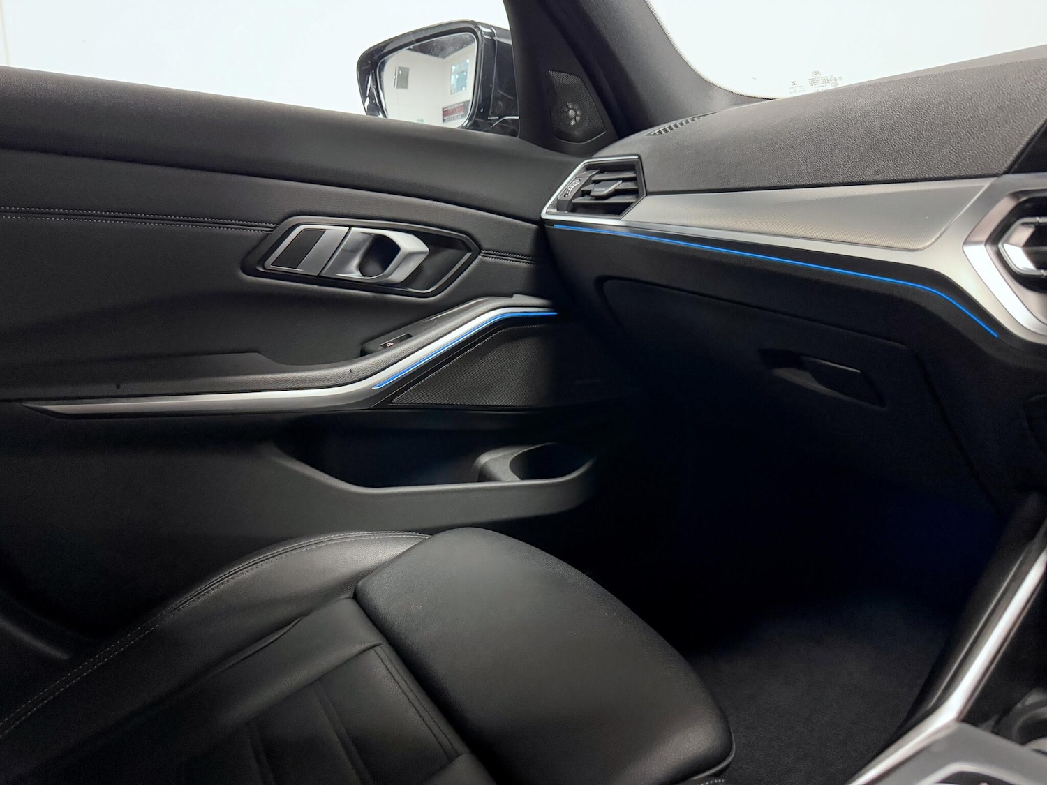 Used BMW 3 Series 2021 for sale - 76283229: Photo 27