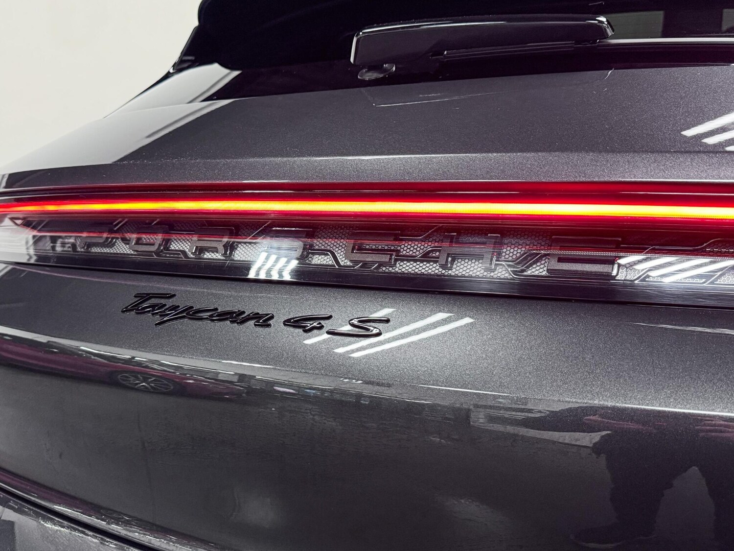 Used Porsche Taycan for sale - 77633610: Photo 11