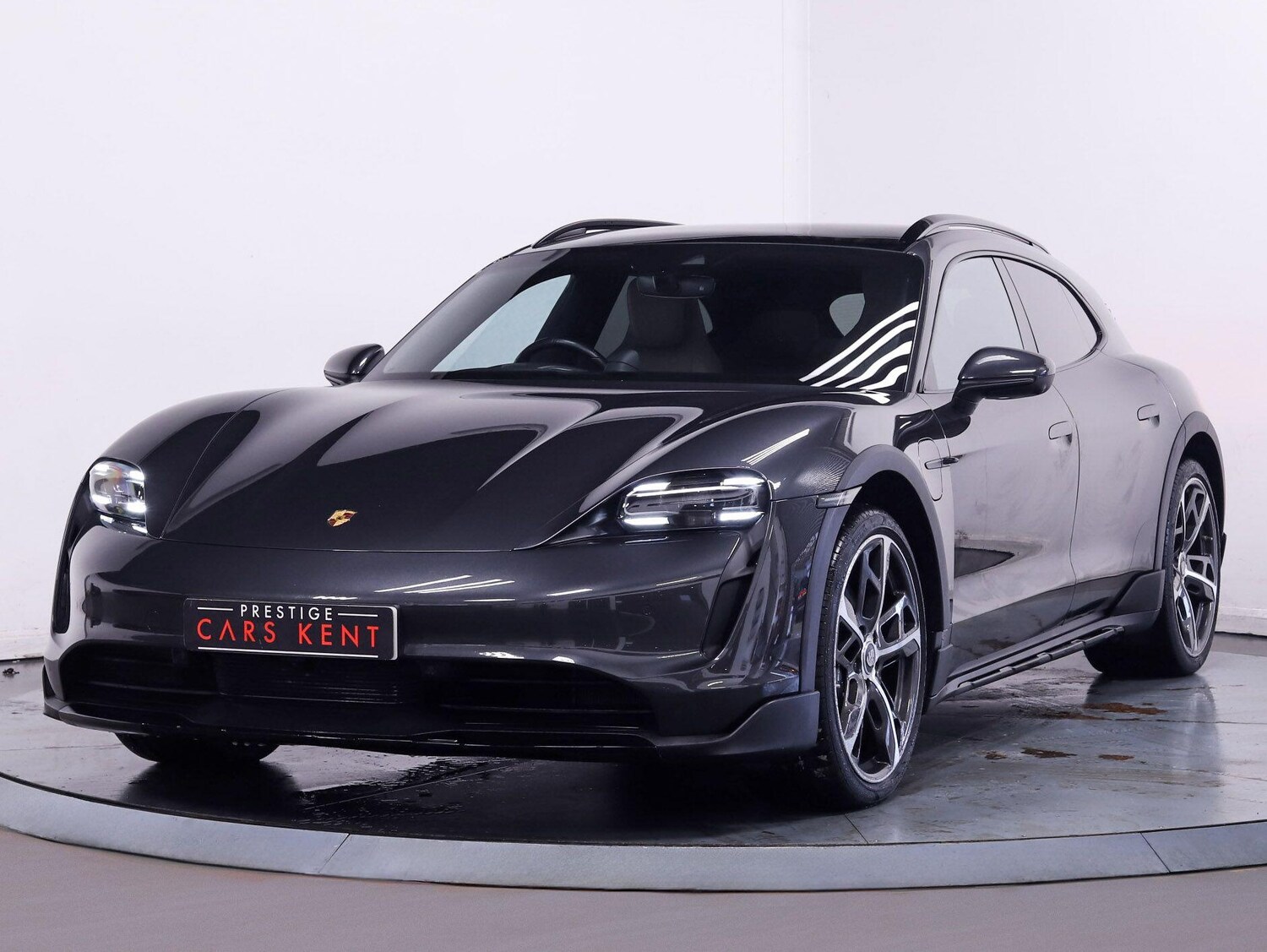 Used Porsche Taycan for sale - 77633610: Photo 67