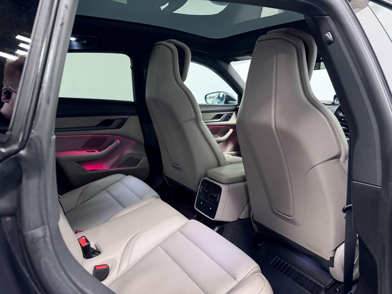 Used Porsche Taycan for sale - 77633610: Photo 85