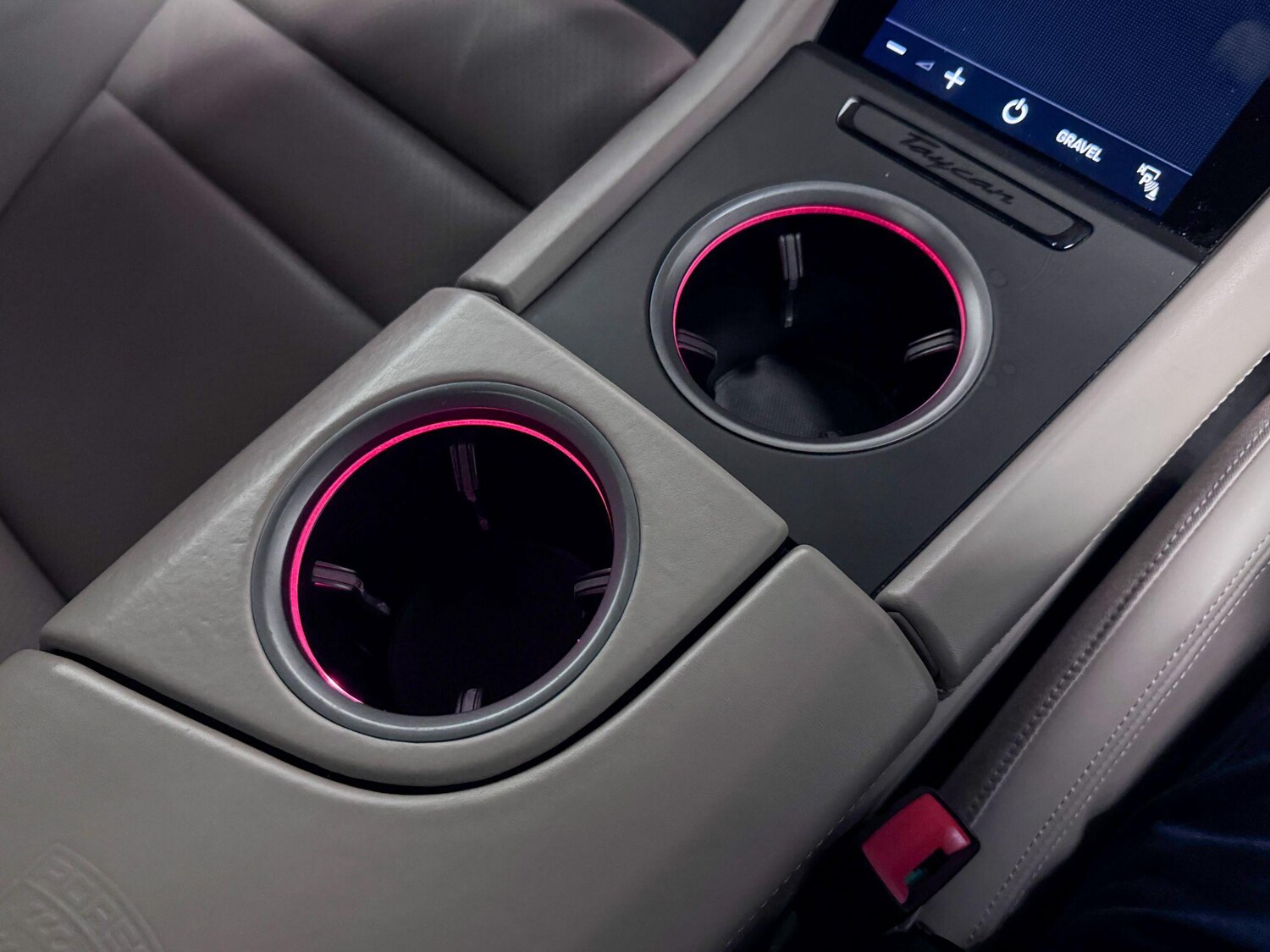 Used Porsche Taycan for sale - 77633610: Photo 92