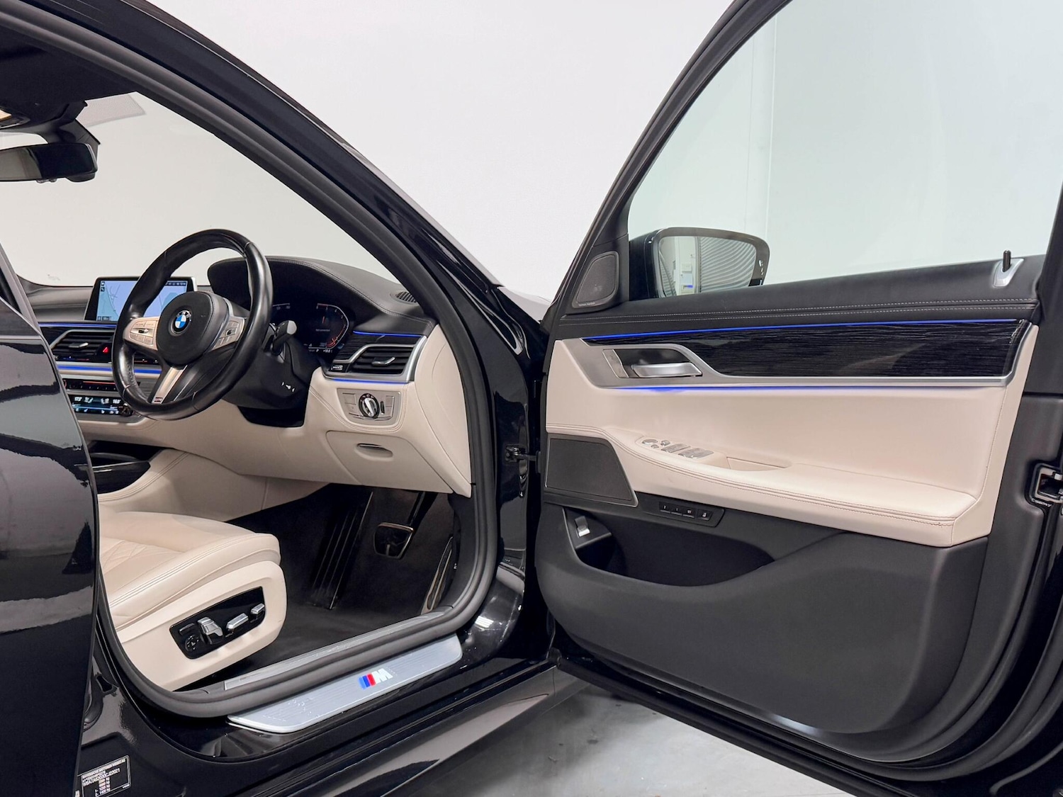 Used BMW 7 Series 2021 for sale - 76060379: Photo 13