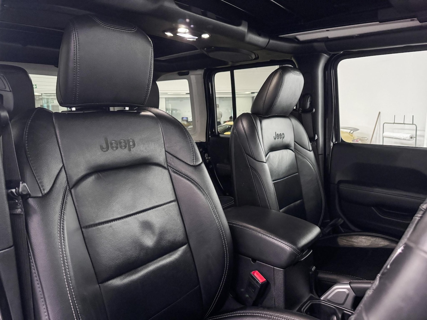 Used Jeep Wrangler 2020 for sale - 76606832: Photo 19