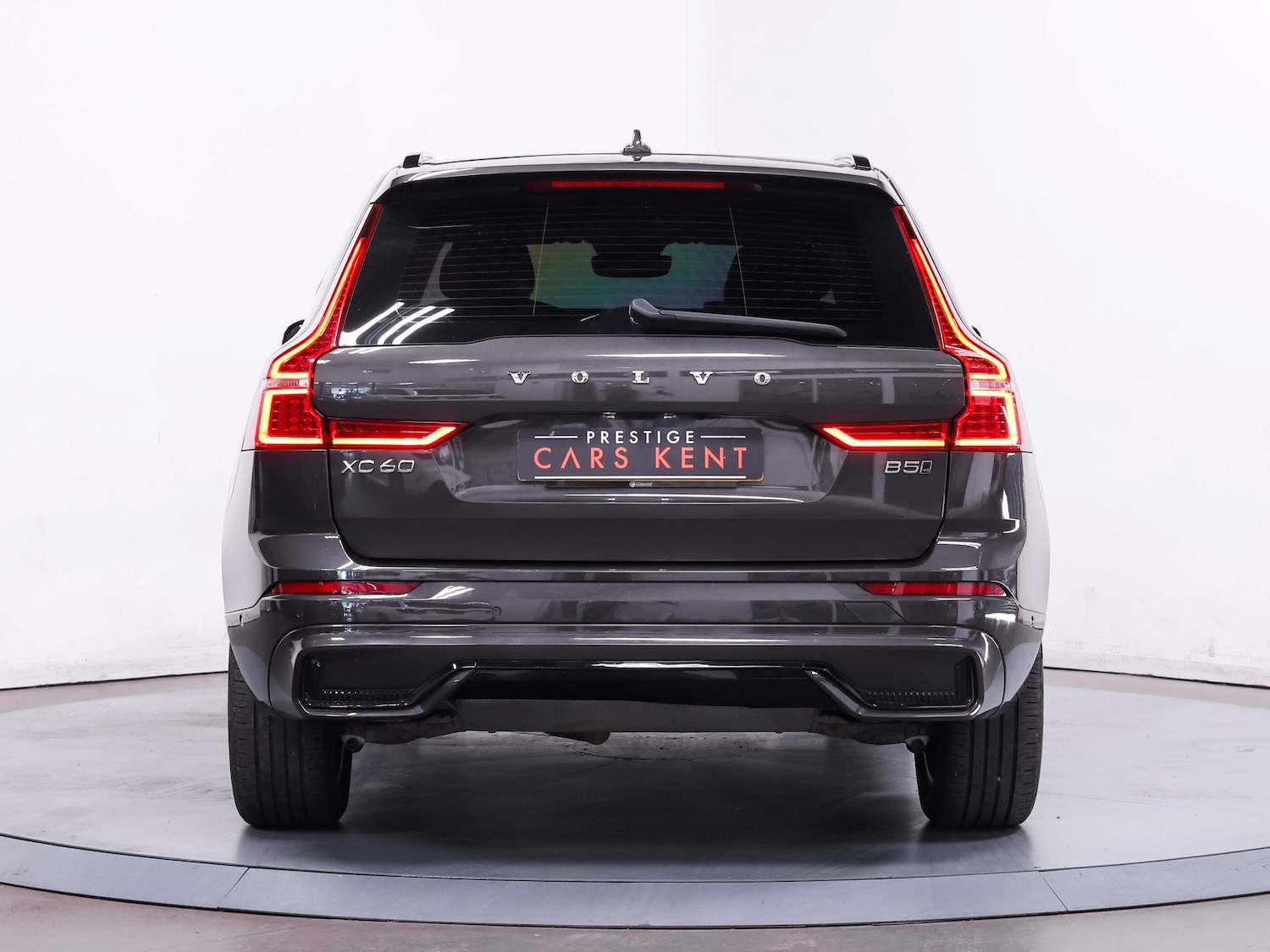 Used Volvo XC60 2022 for sale - 76199880: Photo 11