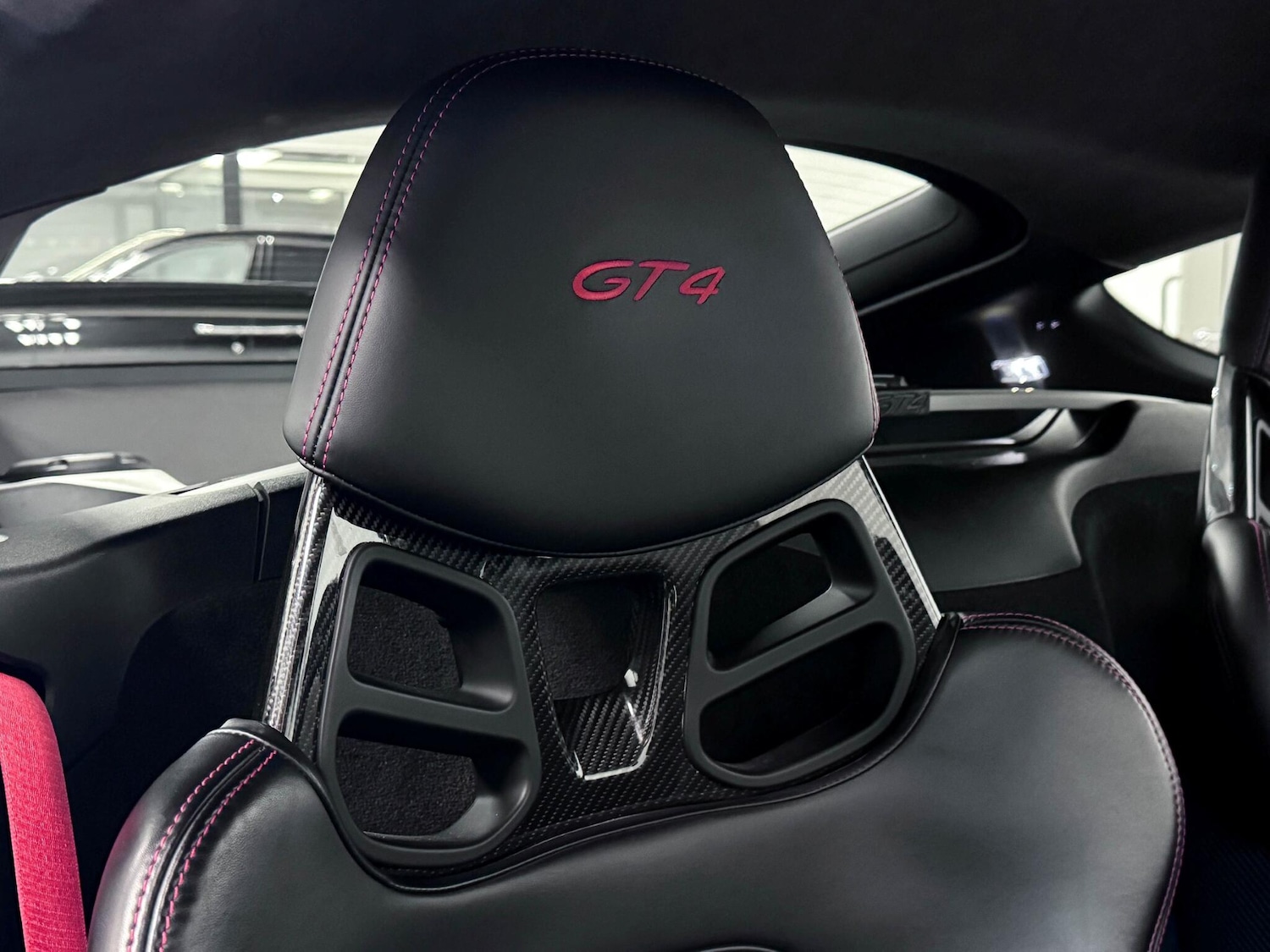 Used Porsche Cayman 2020 for sale - 76991260: Photo 28