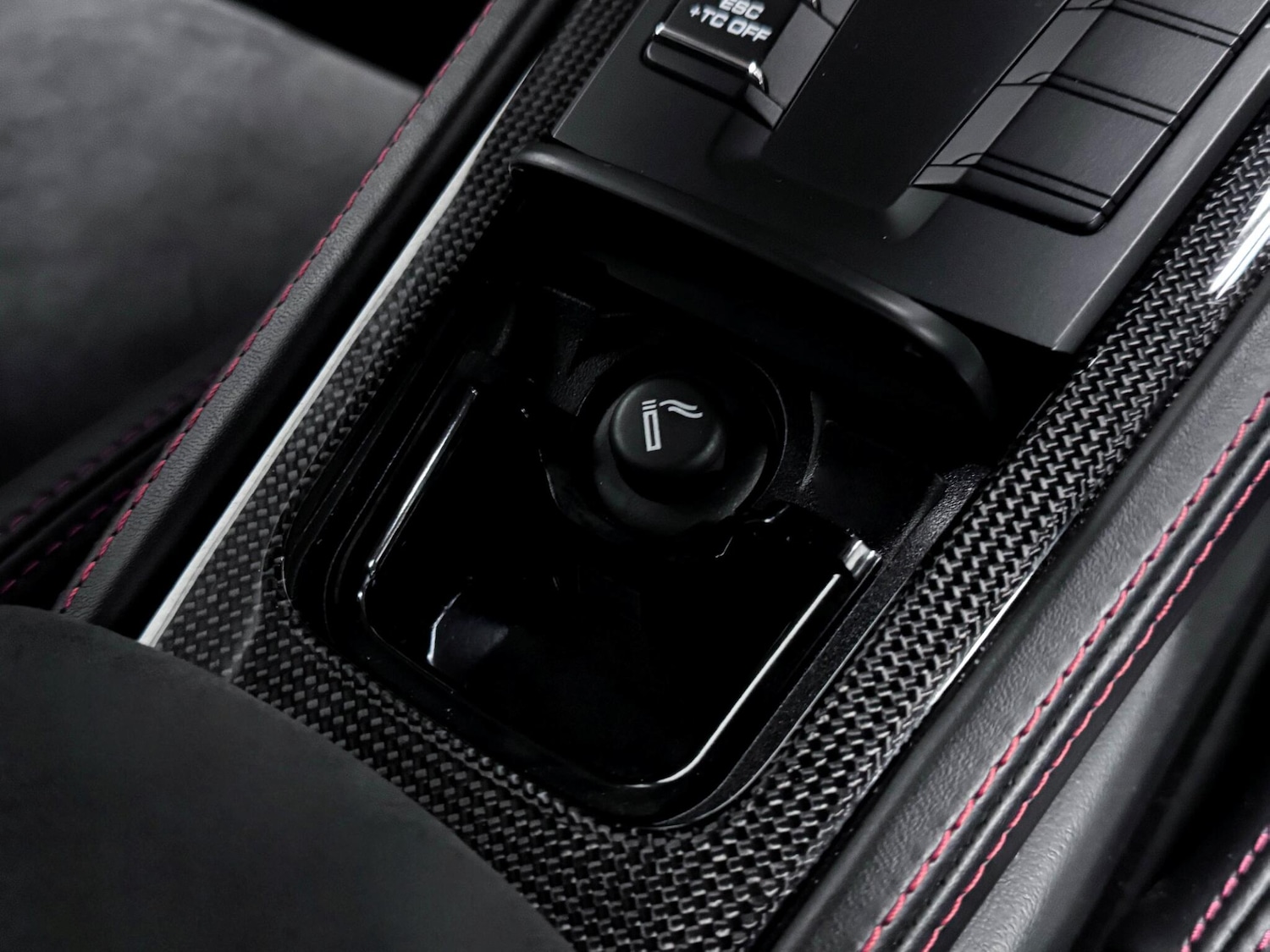 Used Porsche Cayman 2020 for sale - 76991260: Photo 32