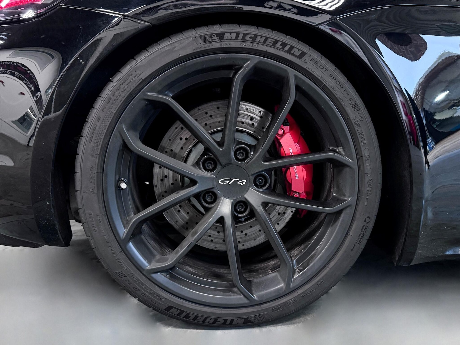 Used Porsche Cayman 2020 for sale - 76991260: Photo 52