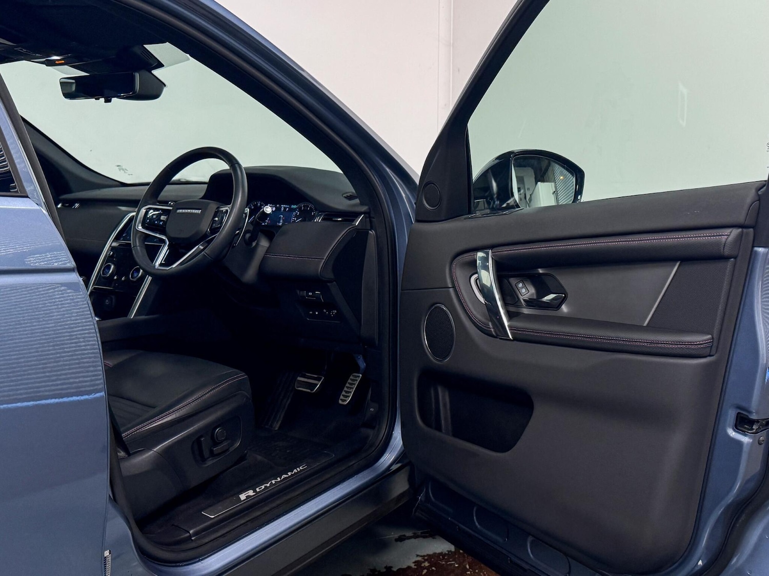 Used Land Rover Discovery Sport 2023 for sale - 77215100: Photo 14