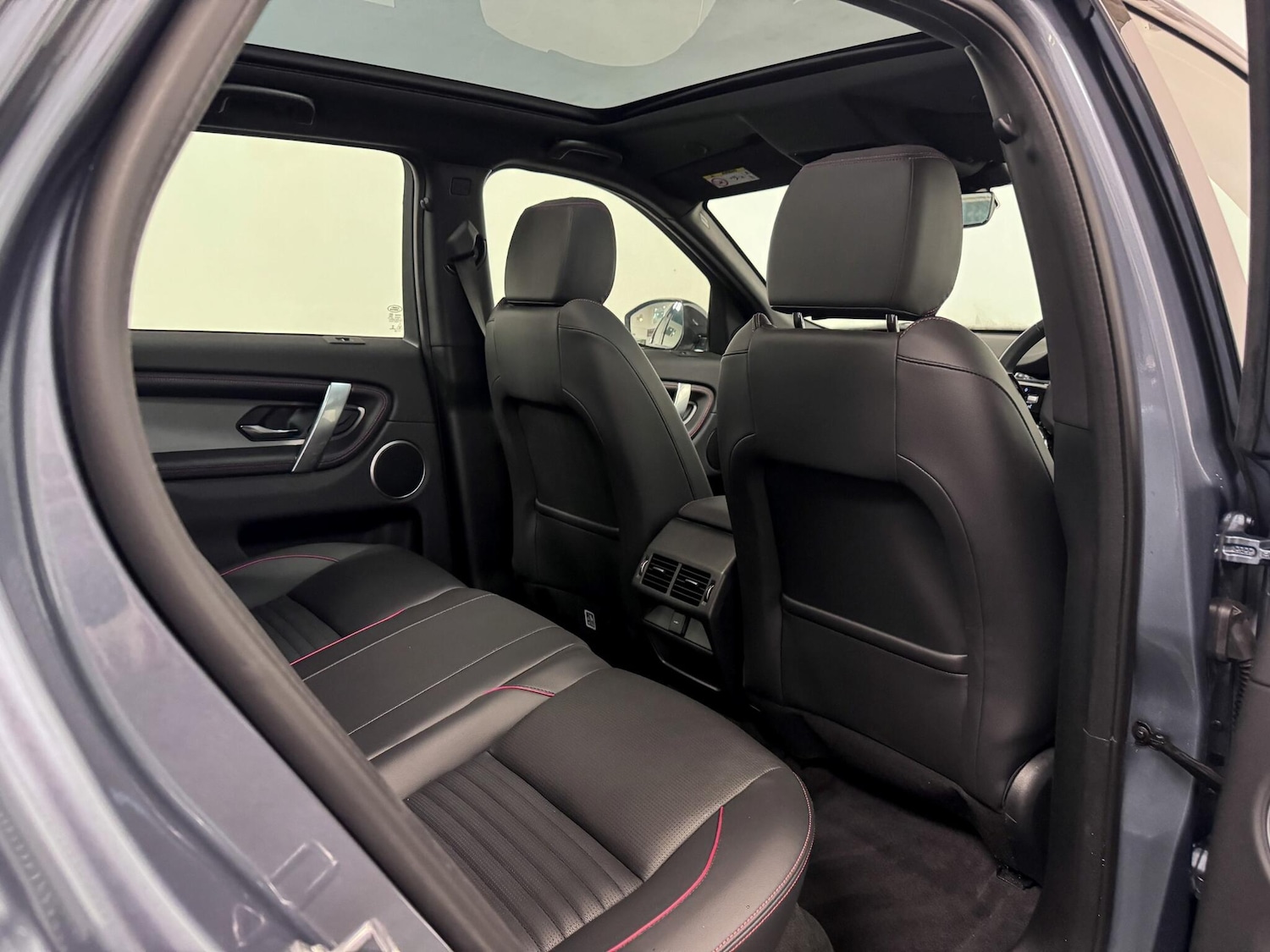 Used Land Rover Discovery Sport 2023 for sale - 77215100: Photo 23