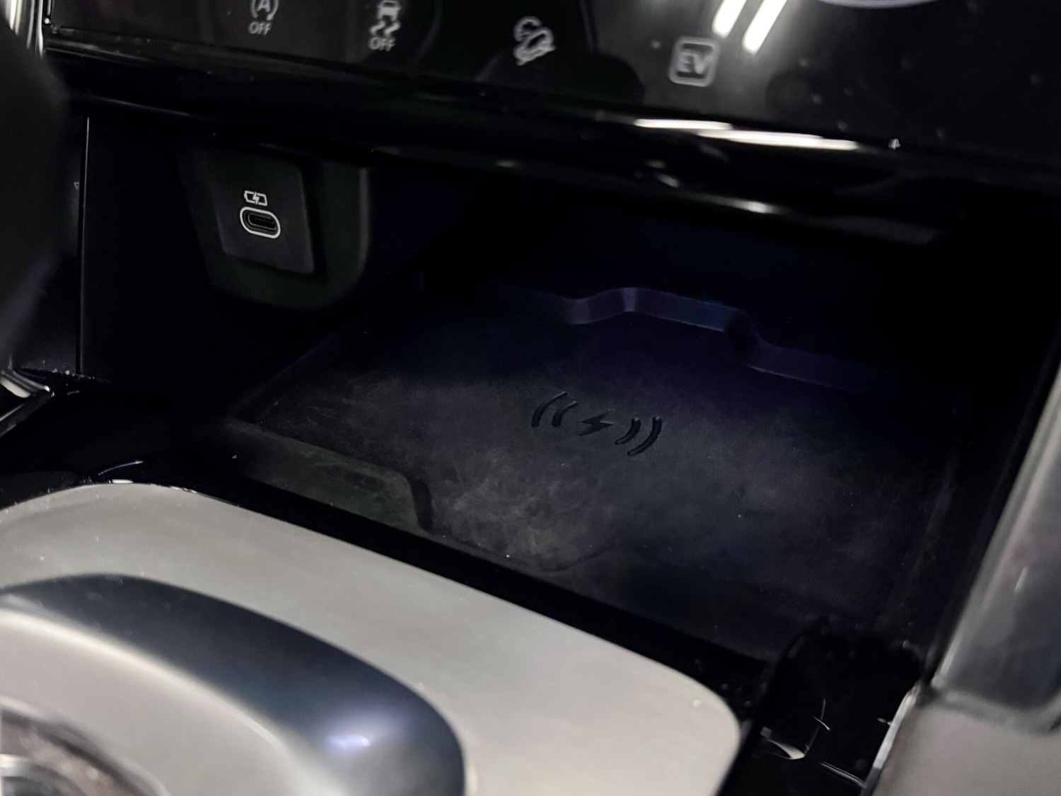 Used Land Rover Discovery Sport 2023 for sale - 77215100: Photo 29