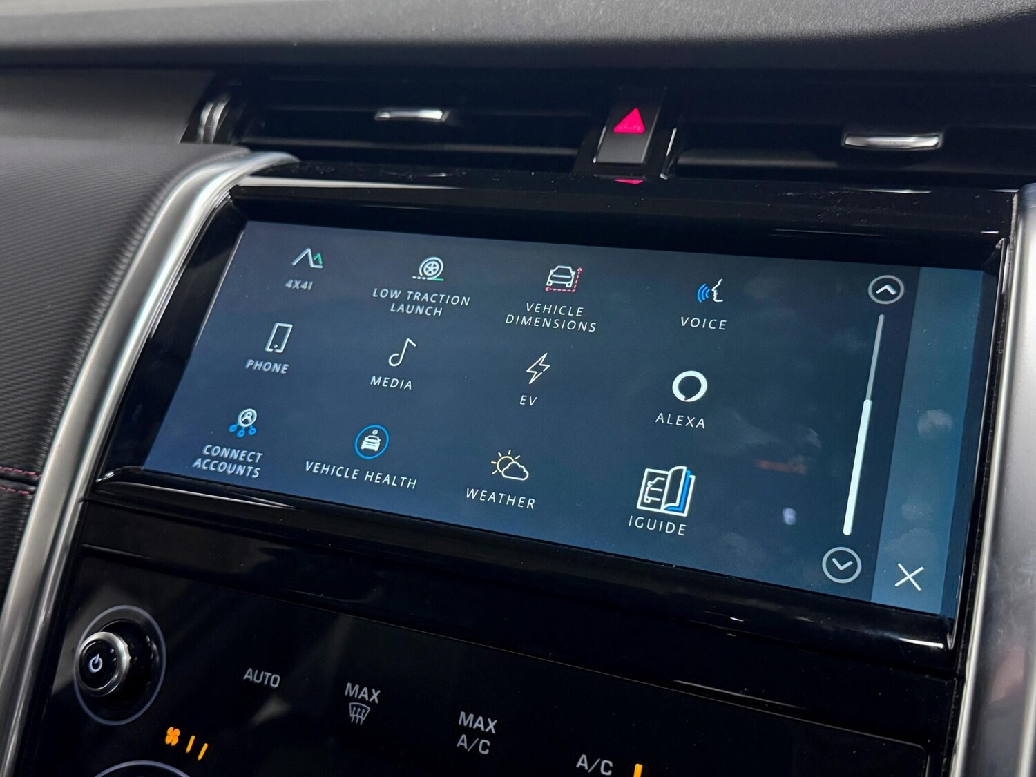 Used Land Rover Discovery Sport 2023 for sale - 77215100: Photo 39