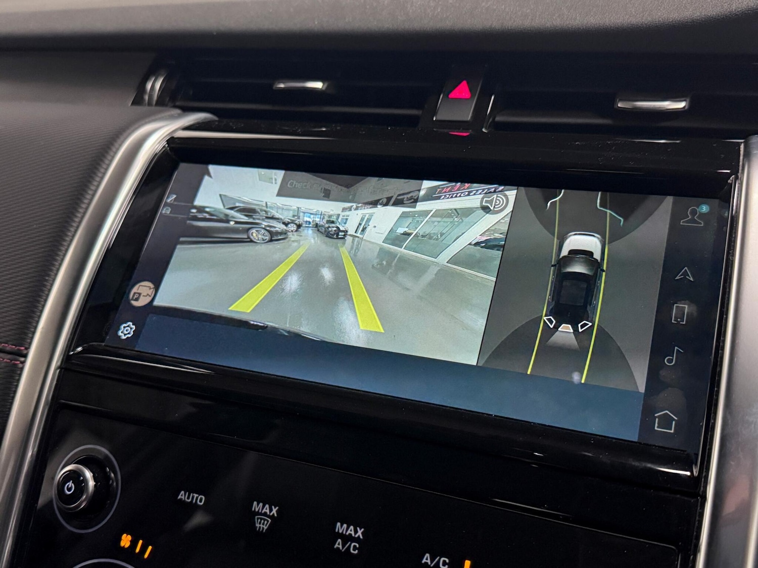 Used Land Rover Discovery Sport 2023 for sale - 77215100: Photo 41