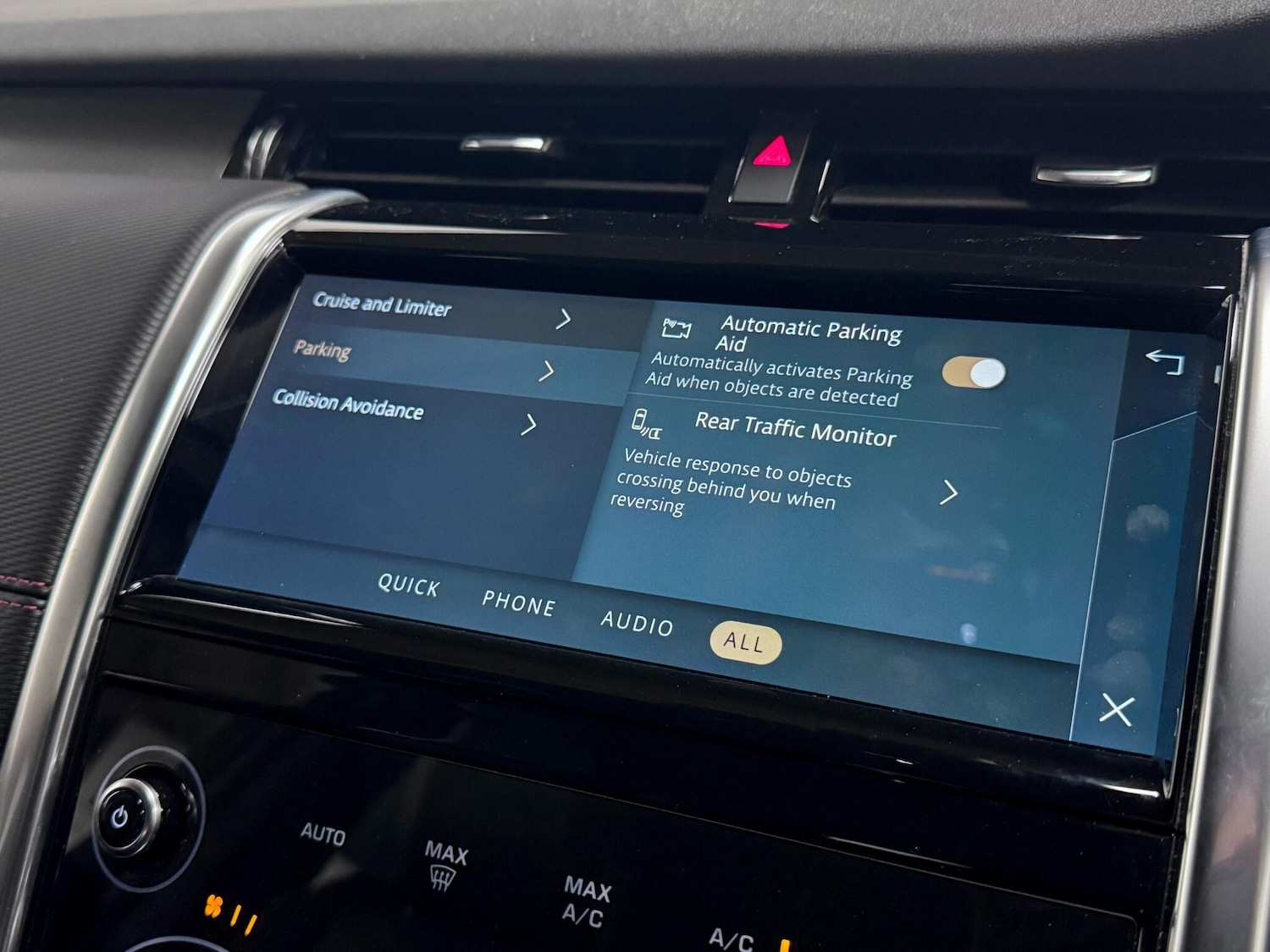 Used Land Rover Discovery Sport 2023 for sale - 77215100: Photo 46