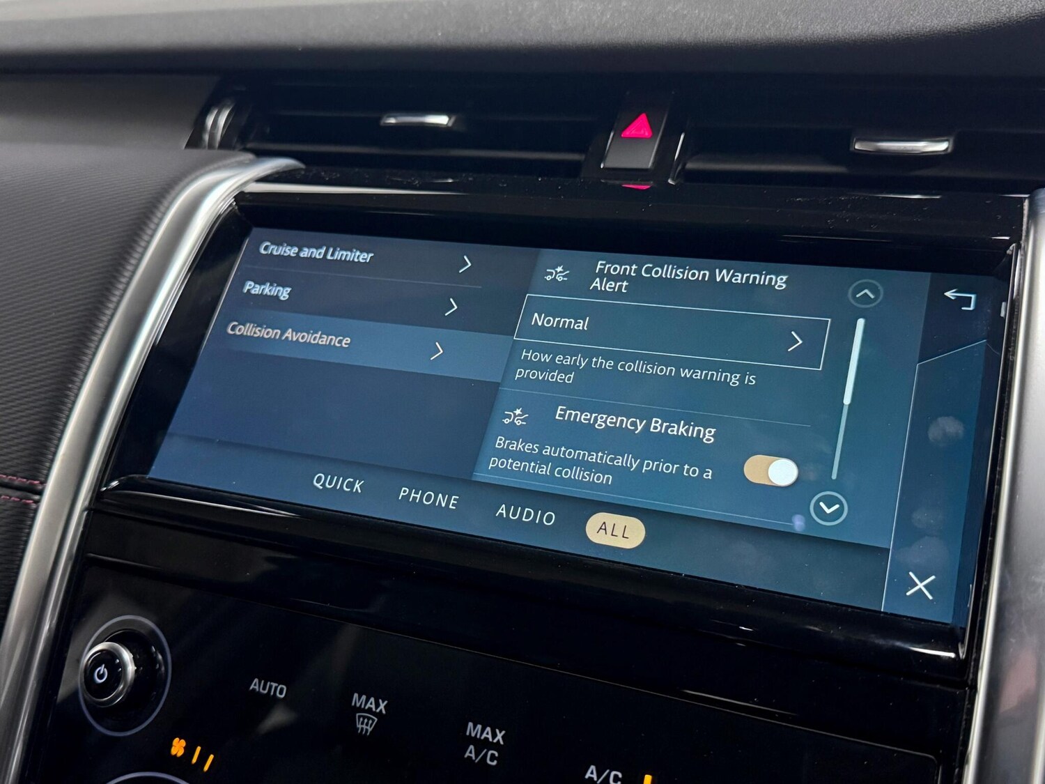 Used Land Rover Discovery Sport 2023 for sale - 77215100: Photo 47