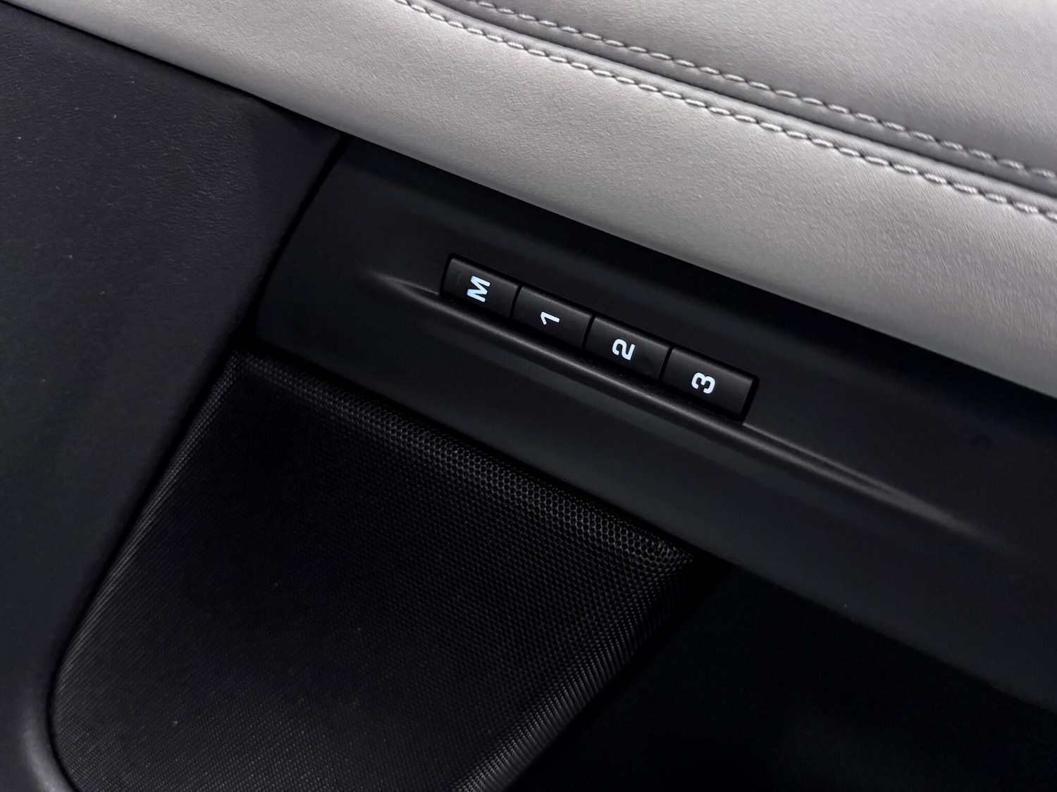 Used Land Rover Range Rover Evoque 2023 for sale - 76499980: Photo 18