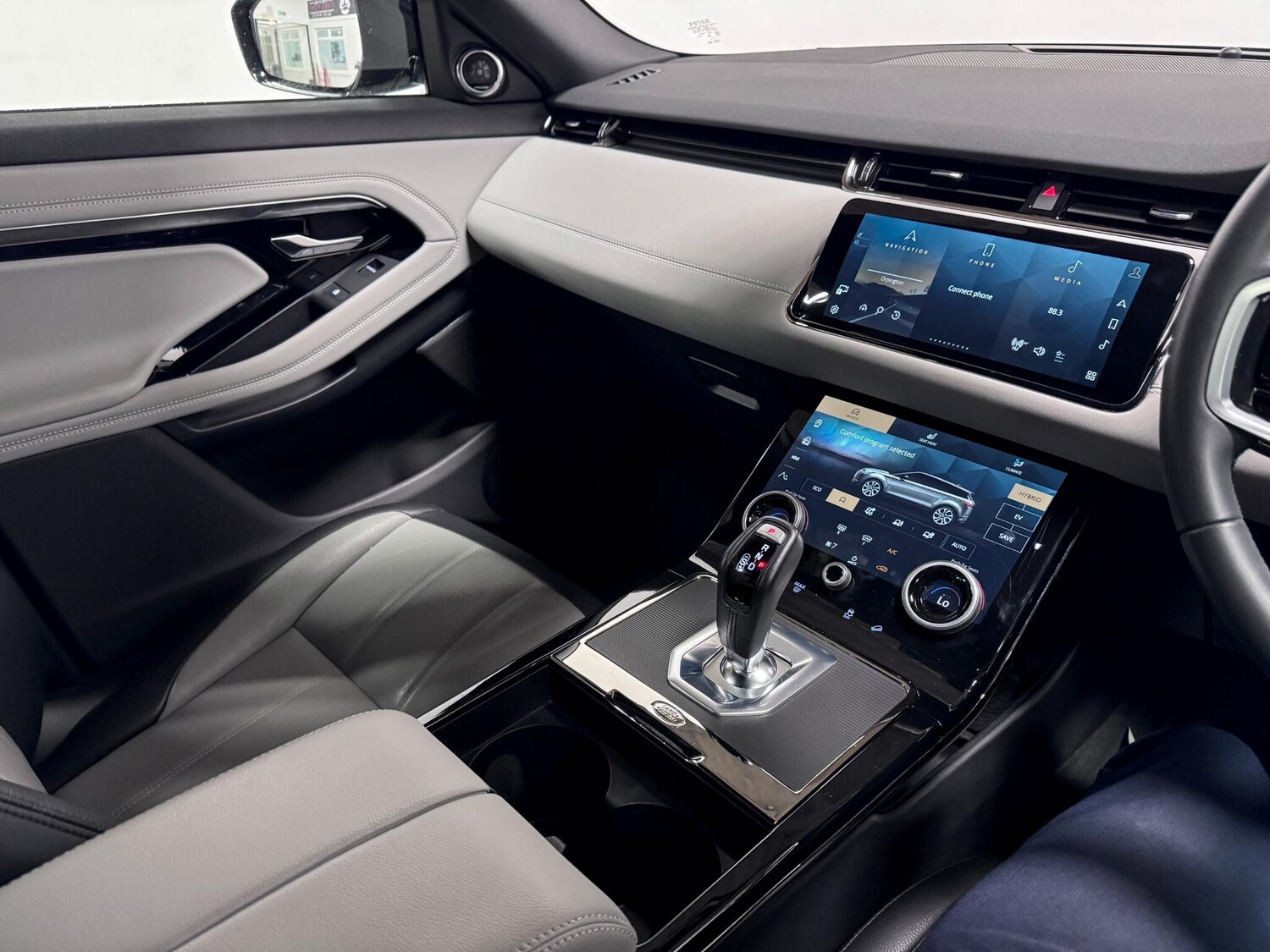 Used Land Rover Range Rover Evoque 2023 for sale - 76499980: Photo 33