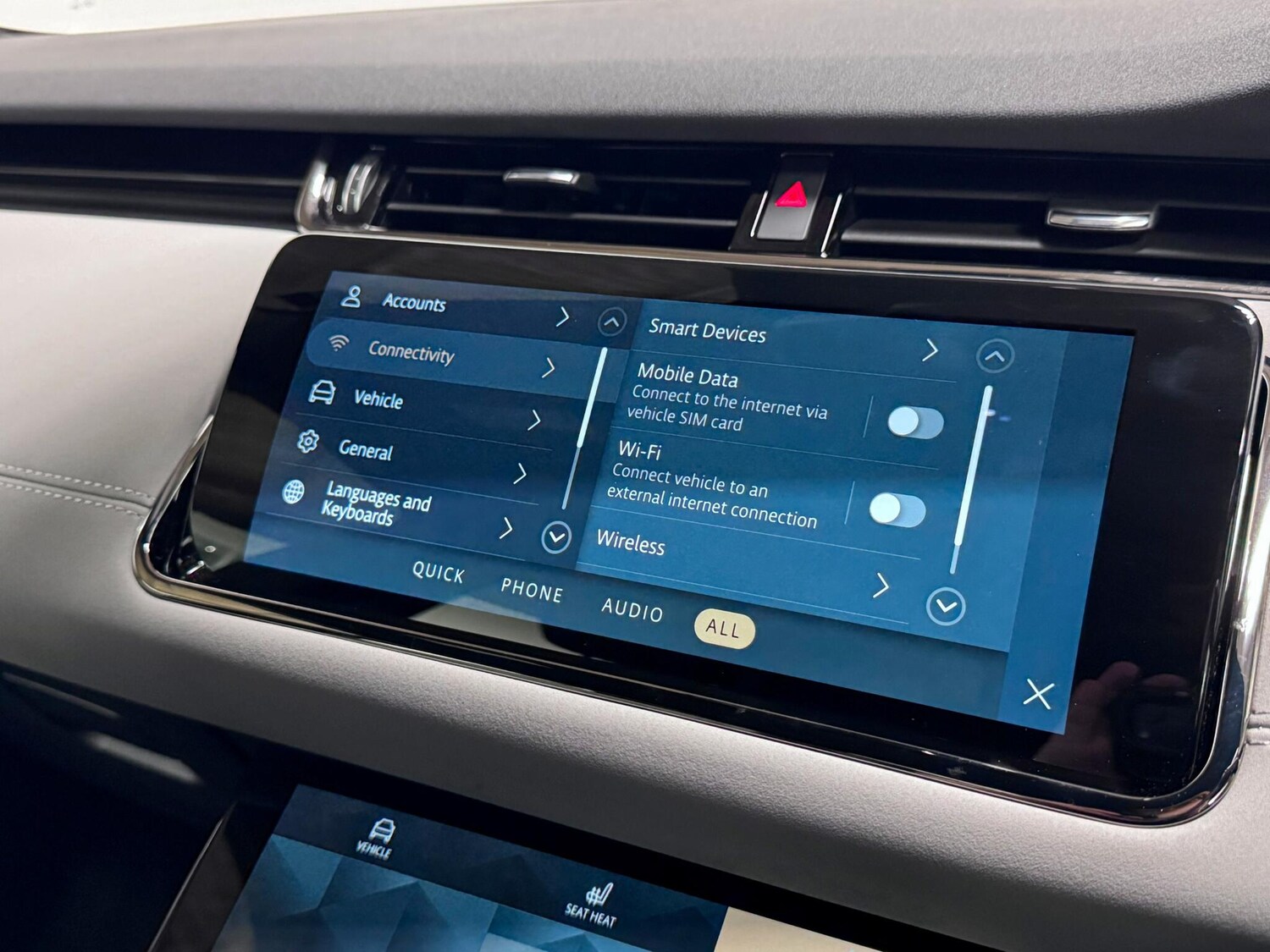 Used Land Rover Range Rover Evoque 2023 for sale - 76499980: Photo 46