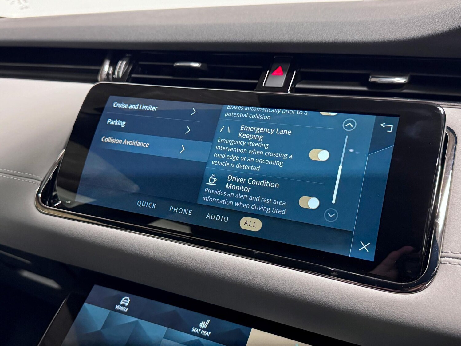 Used Land Rover Range Rover Evoque 2023 for sale - 76499980: Photo 51